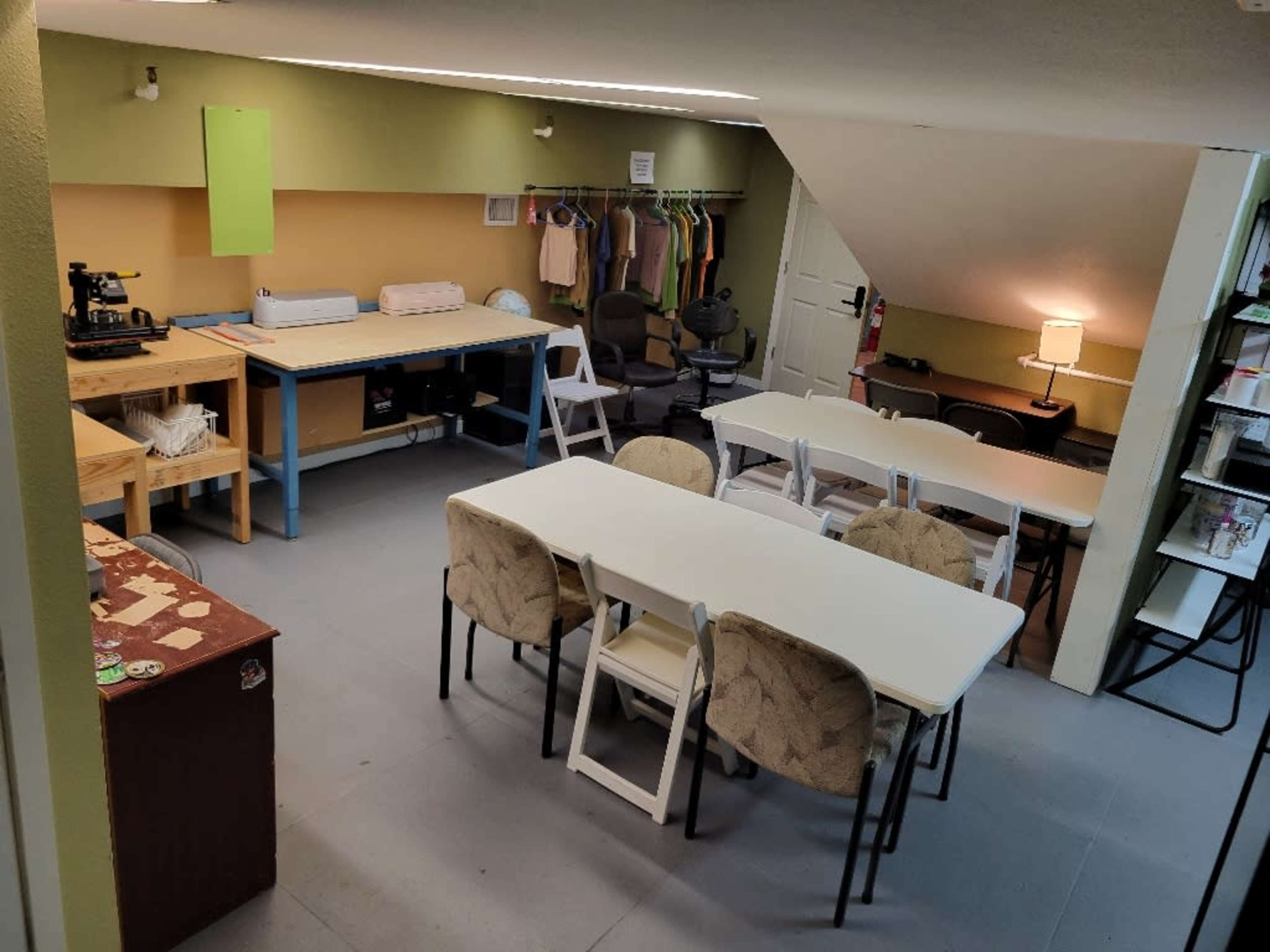 Craft Workshop and Small Meeting Space