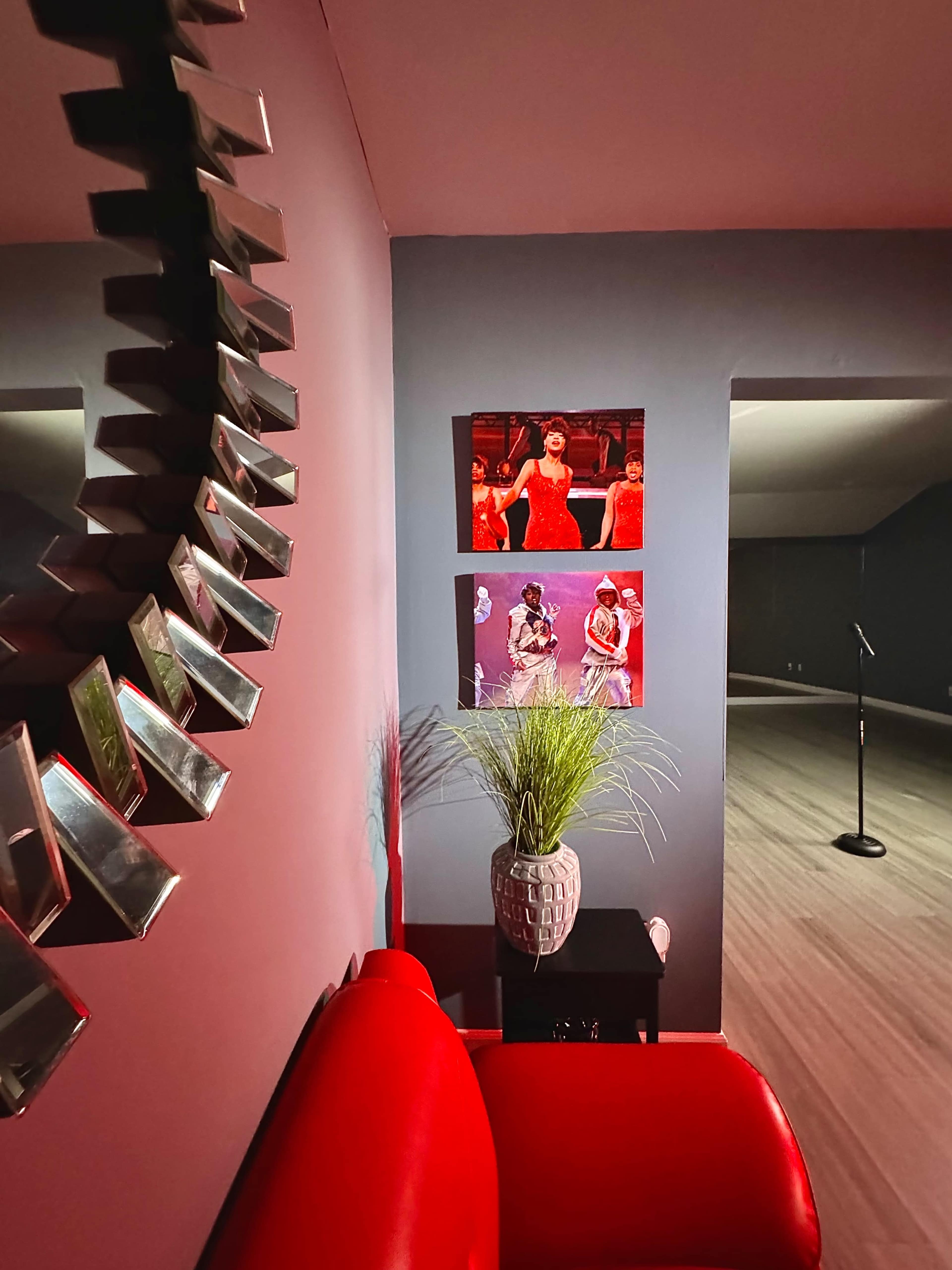600 Sq Ft. Dance, Photography, Production and Event Space Image in Burbank, Burbank, CA