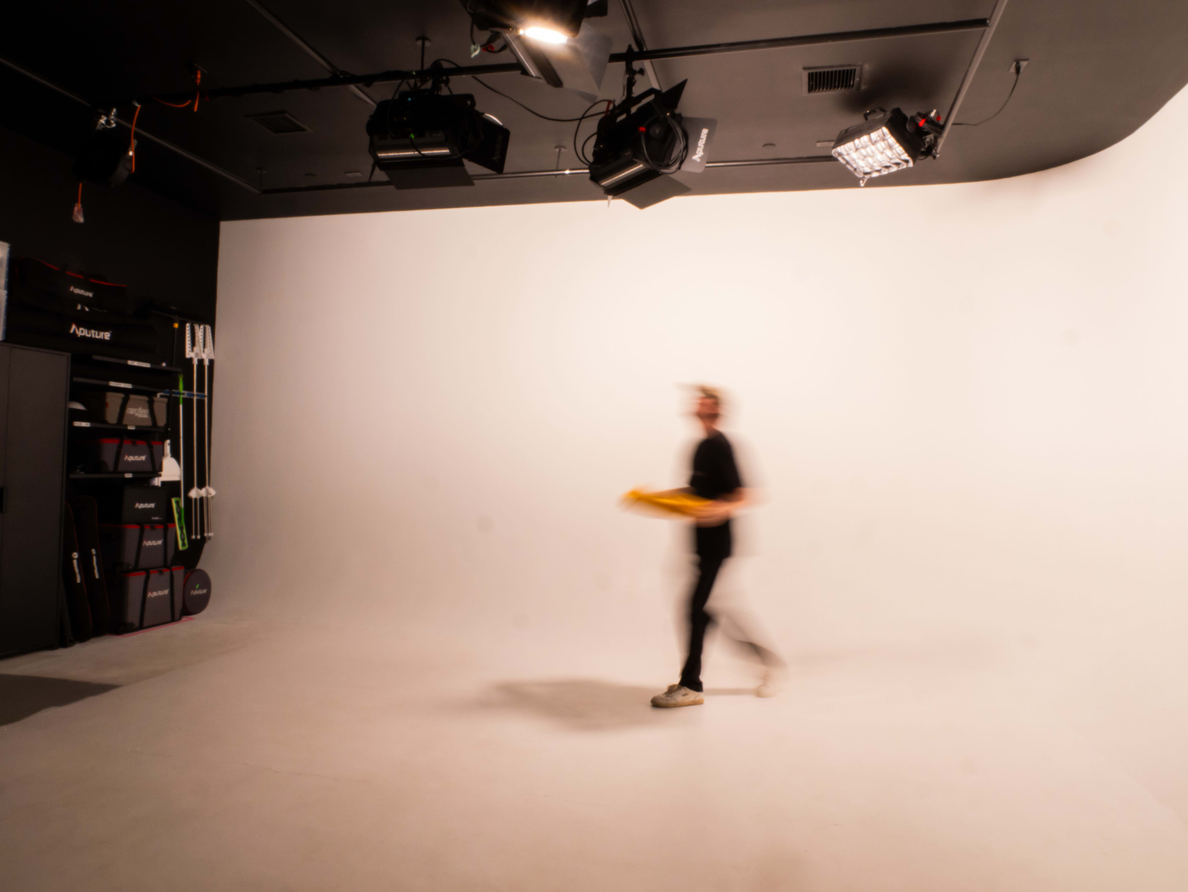 Clean, high-tech studio in Midtown OKC Image in Central Oklahoma City, Oklahoma City, OK