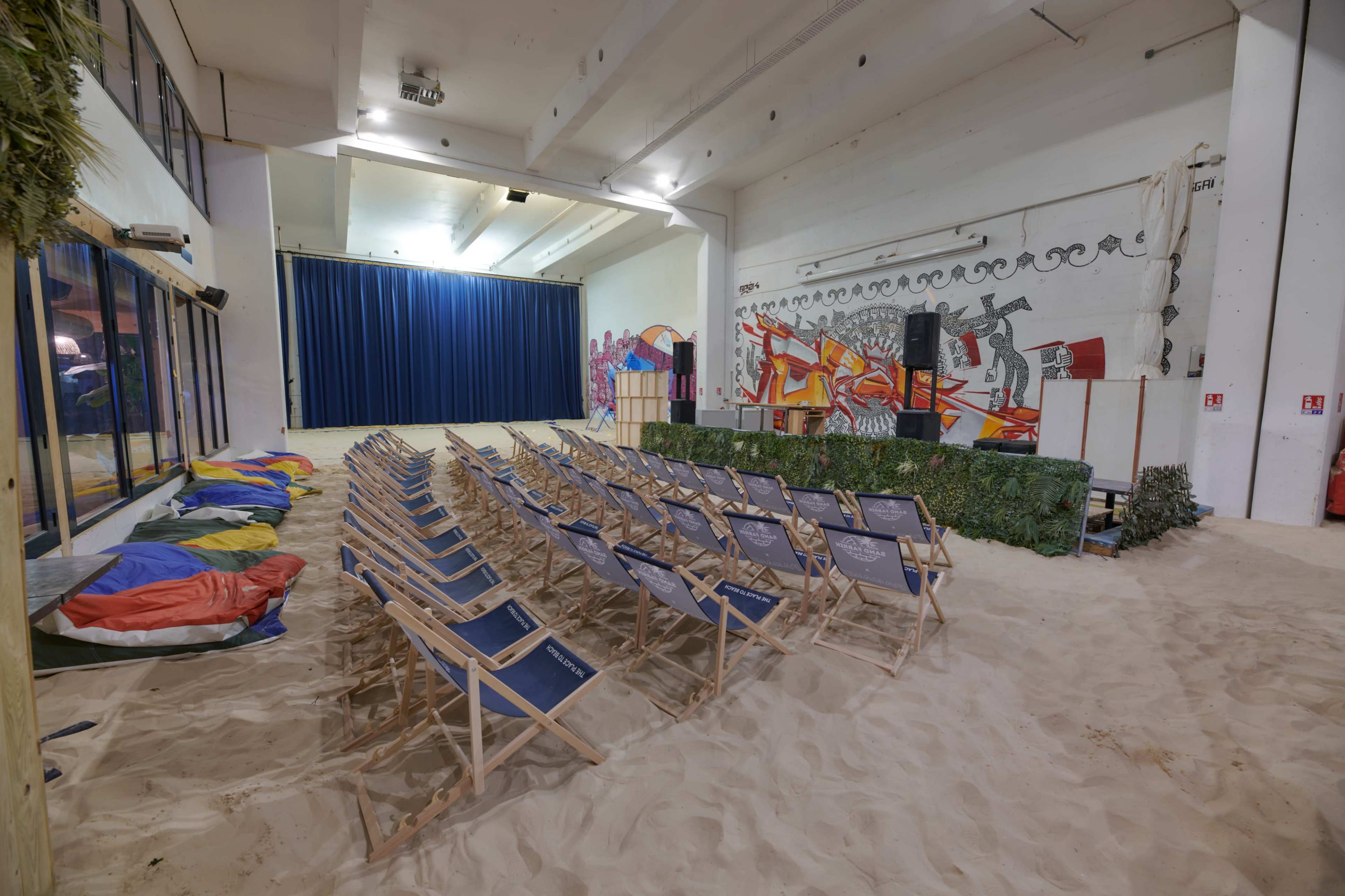 Lieu Unique pour vos Productions : Plage Couverte - Paris Image in , Pantin