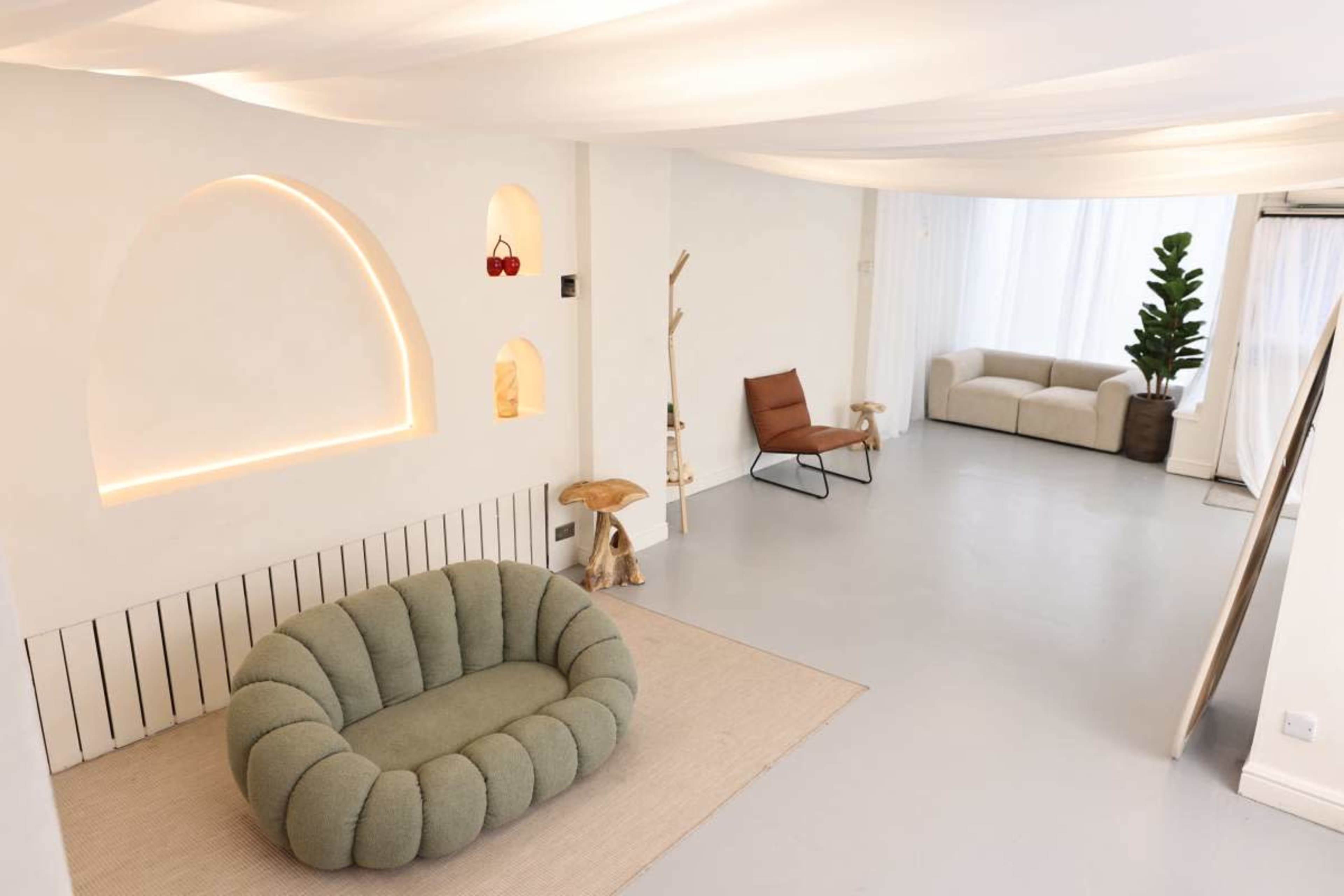 Nottingham Content Studio Image in Hucknall, Nottingham, ENG