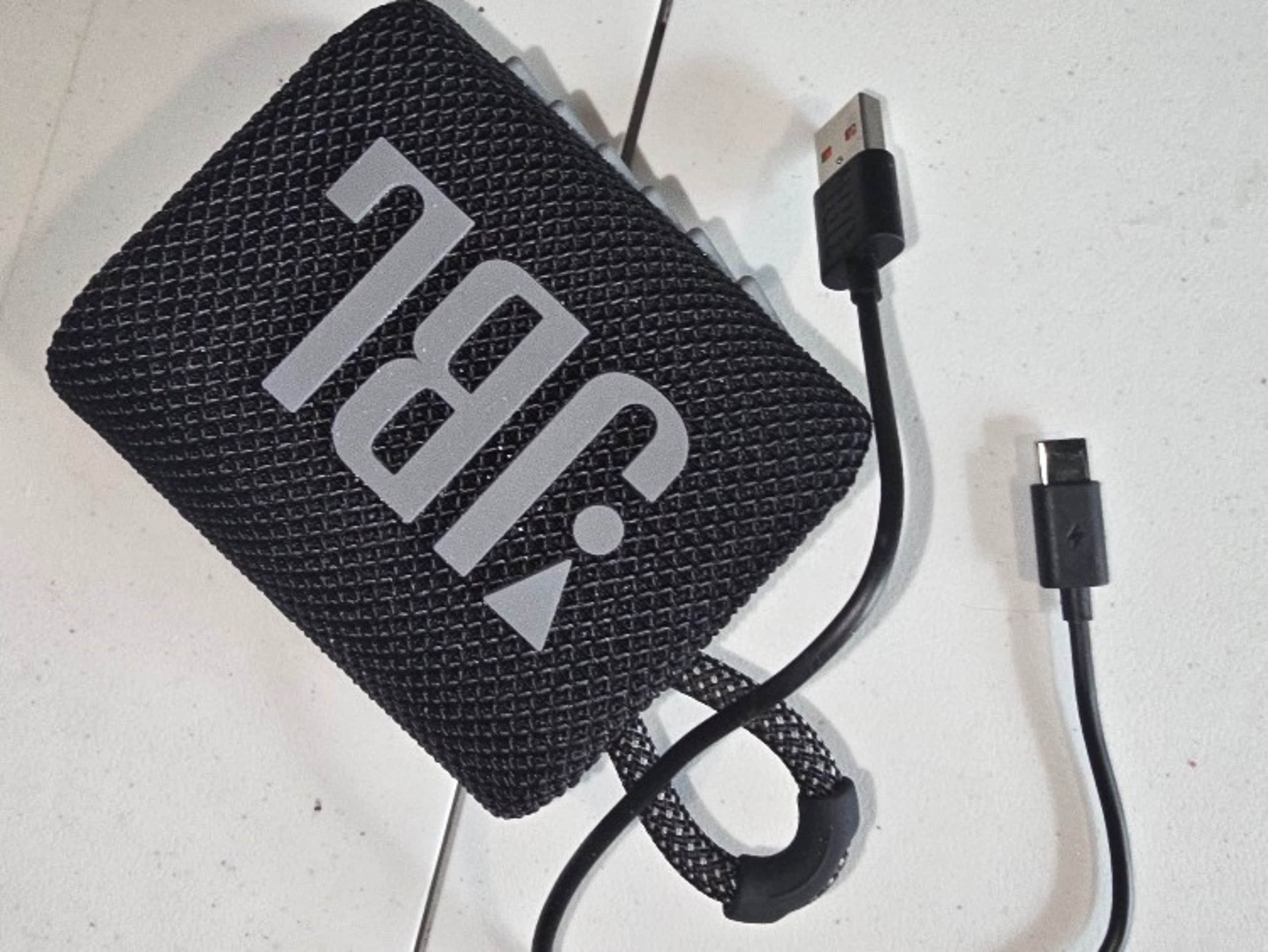 Bluetooth speaker 
