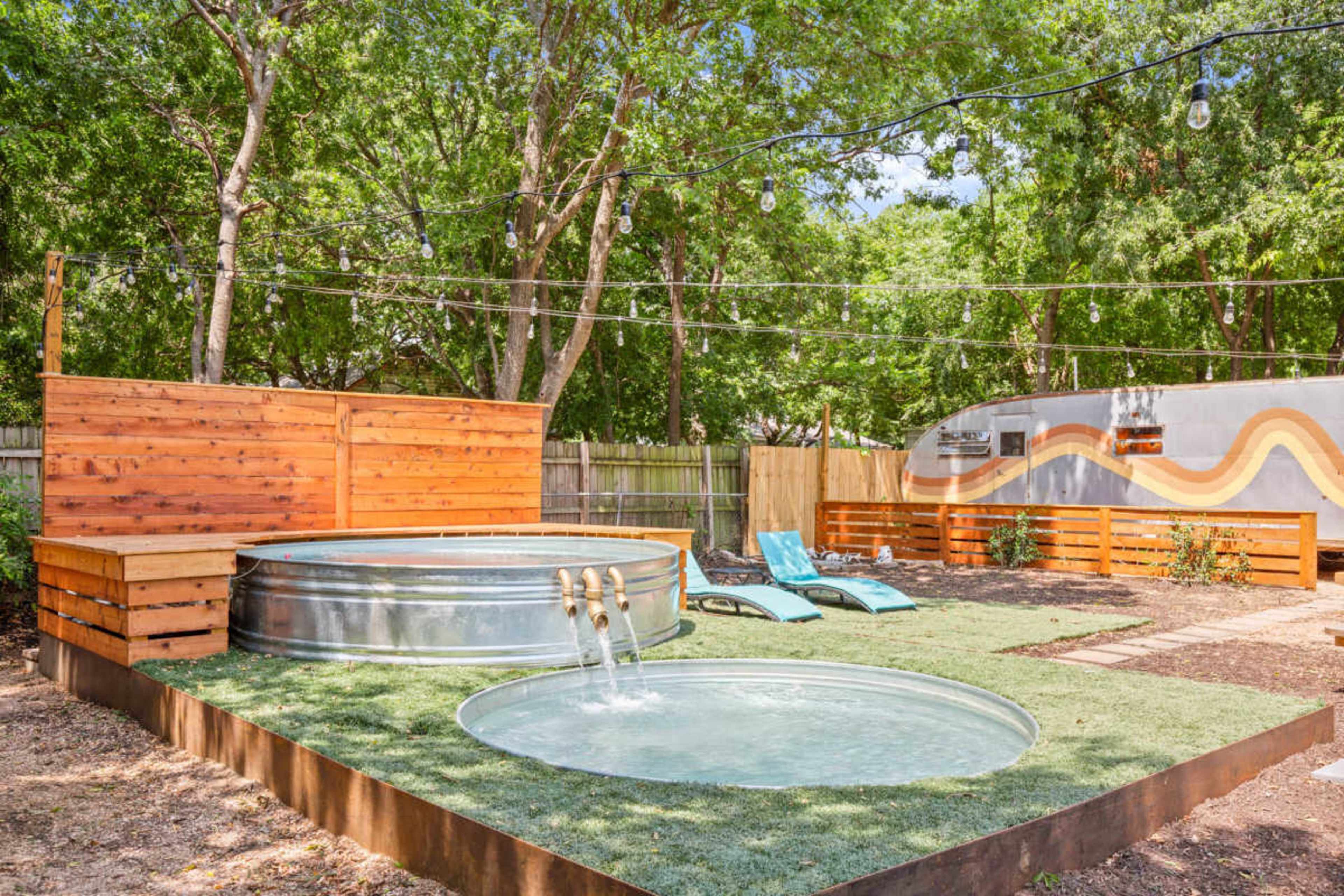 Studio Space - Huge Backyard - Authentically Austin Image in West Congress, Austin, TX