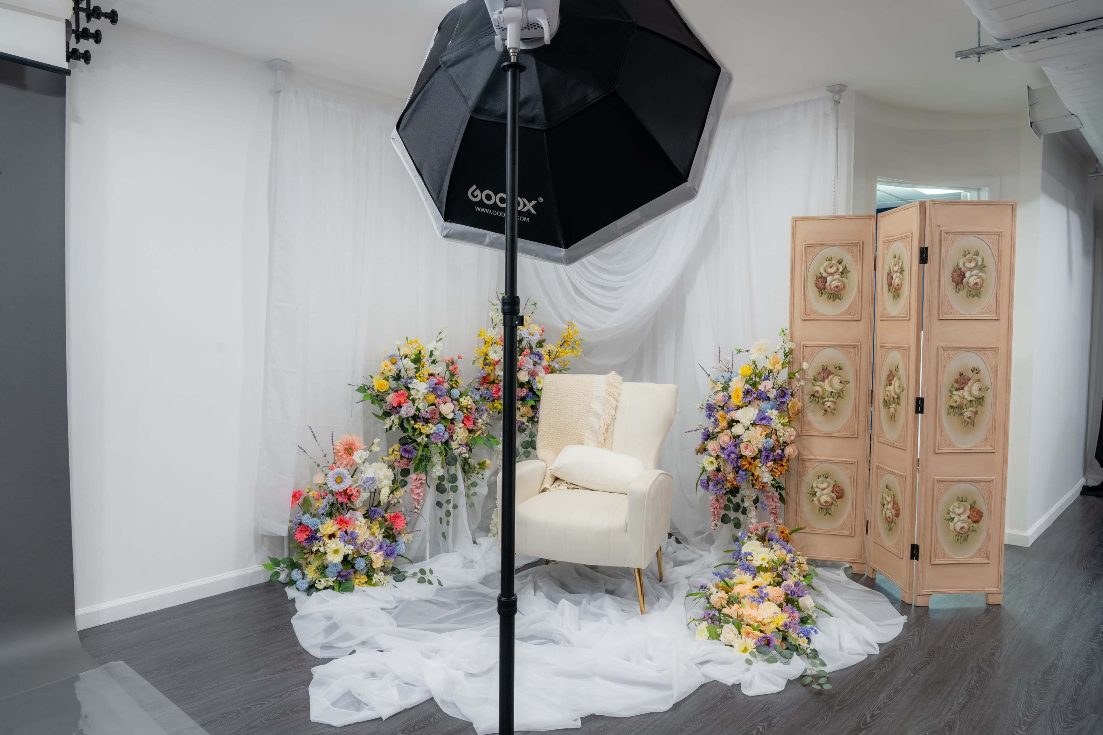 Brand New Photography Studio Image in Islip, Brentwood, NY