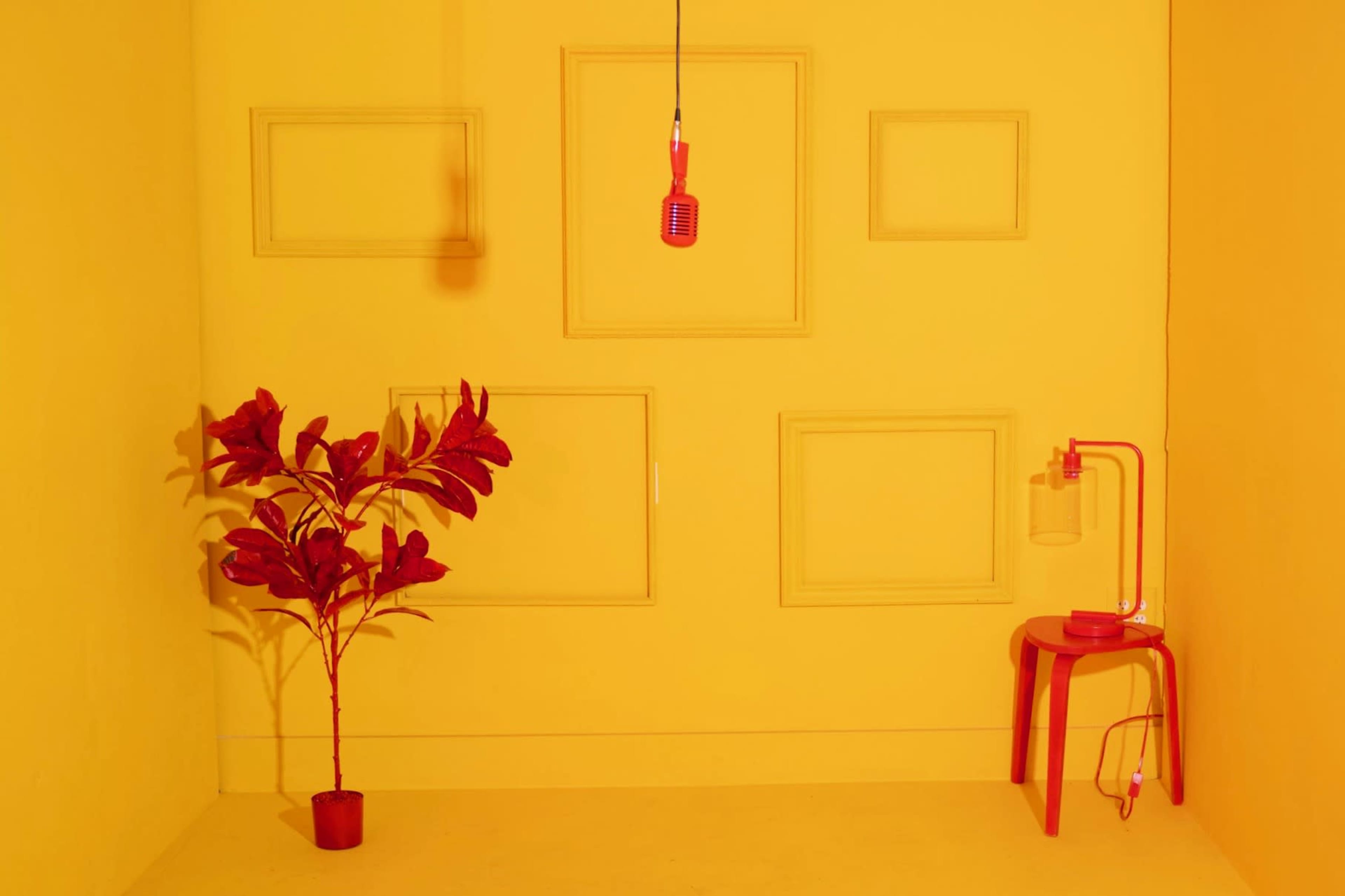 *NEW* Atlanta Vintage Content Creative Studio w/ Themed Set Image in Pittsburgh, Atlanta, GA