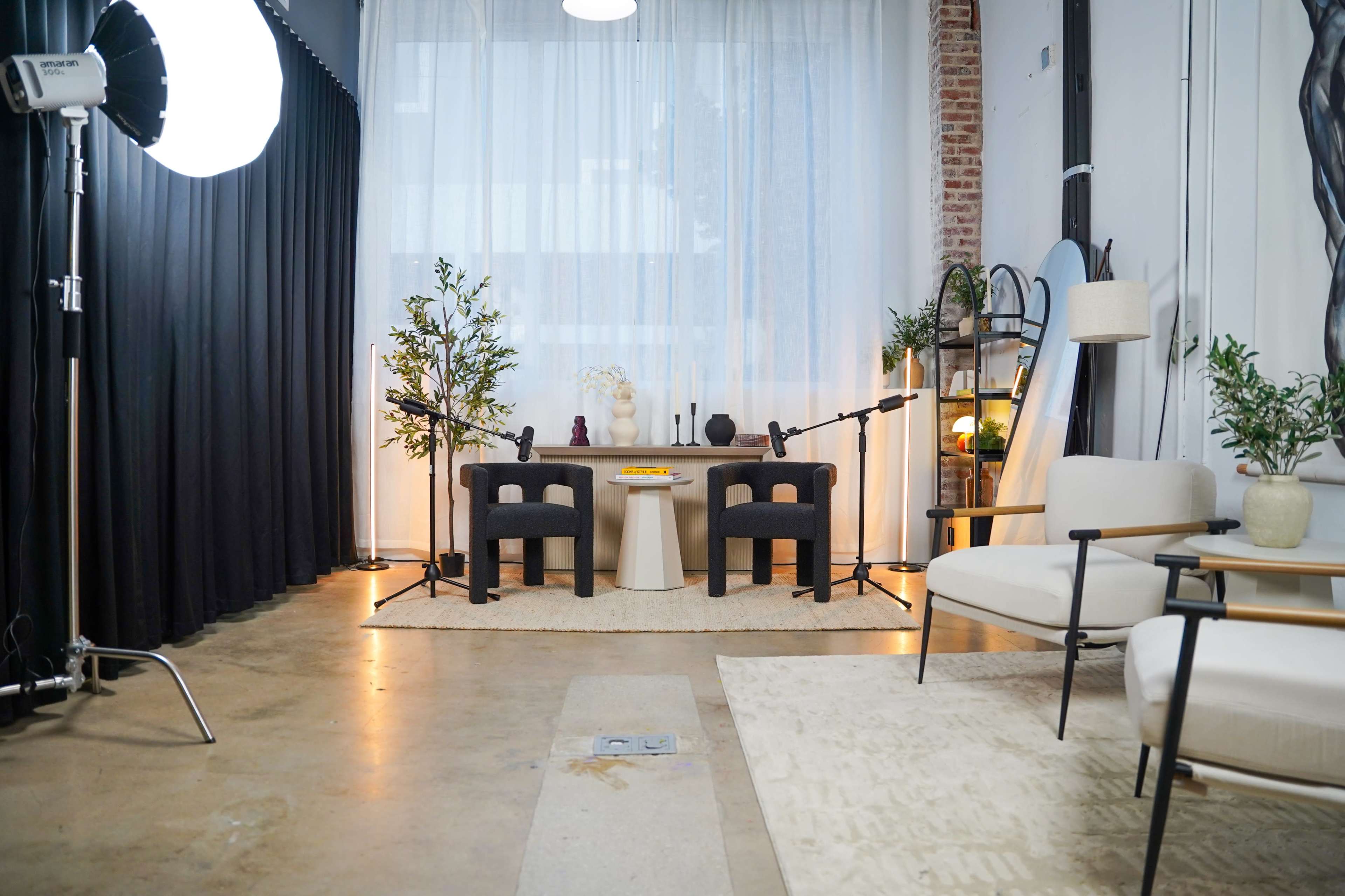 Multi-Set Video/Podcast Studio (Optional Equipment & Videographer) Image in Wynwood, Miami, FL