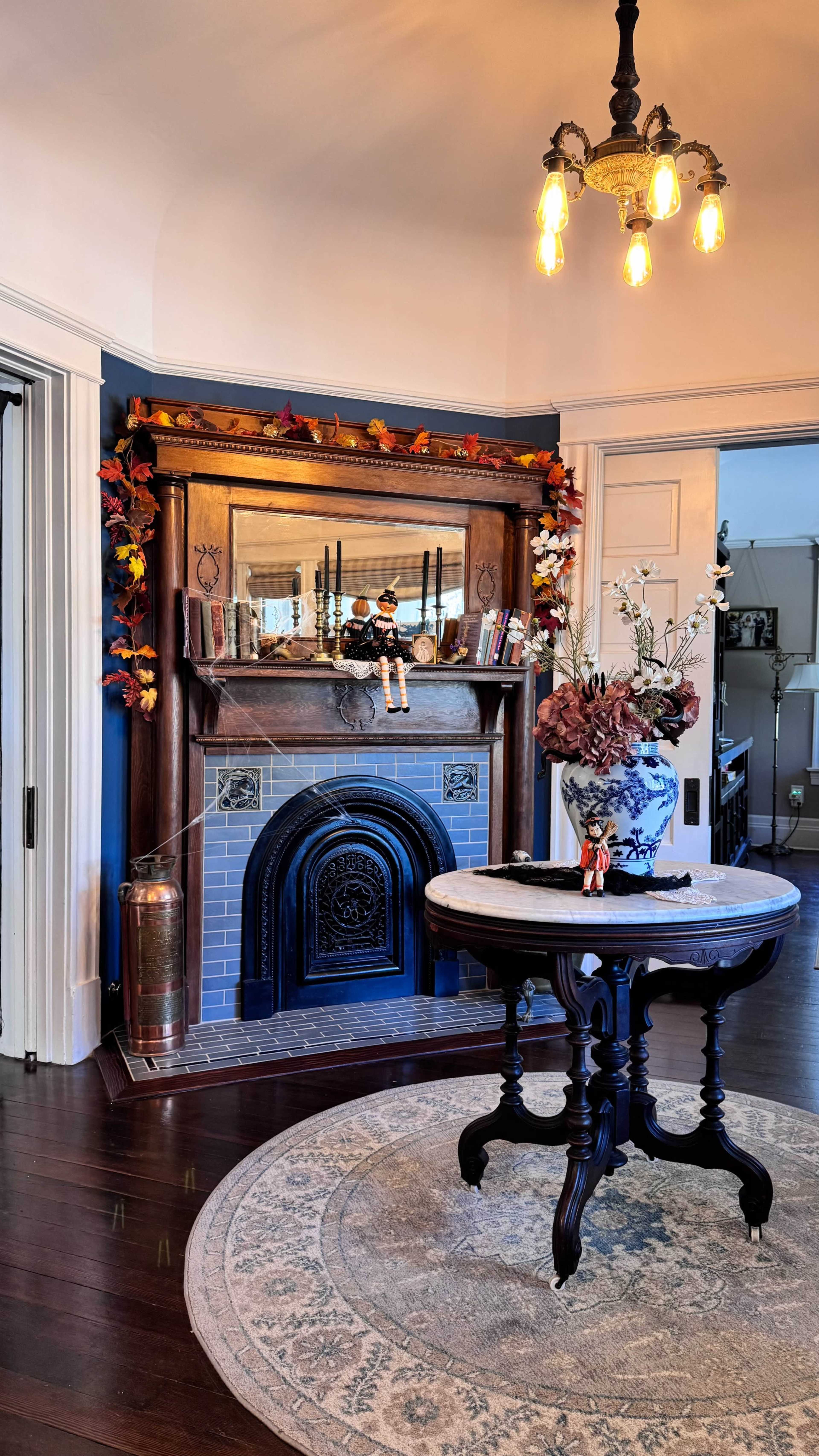 Charming  and Timeless Victorian Residence with Unique Vintage Features. Image in Pomona, Pomona, CA