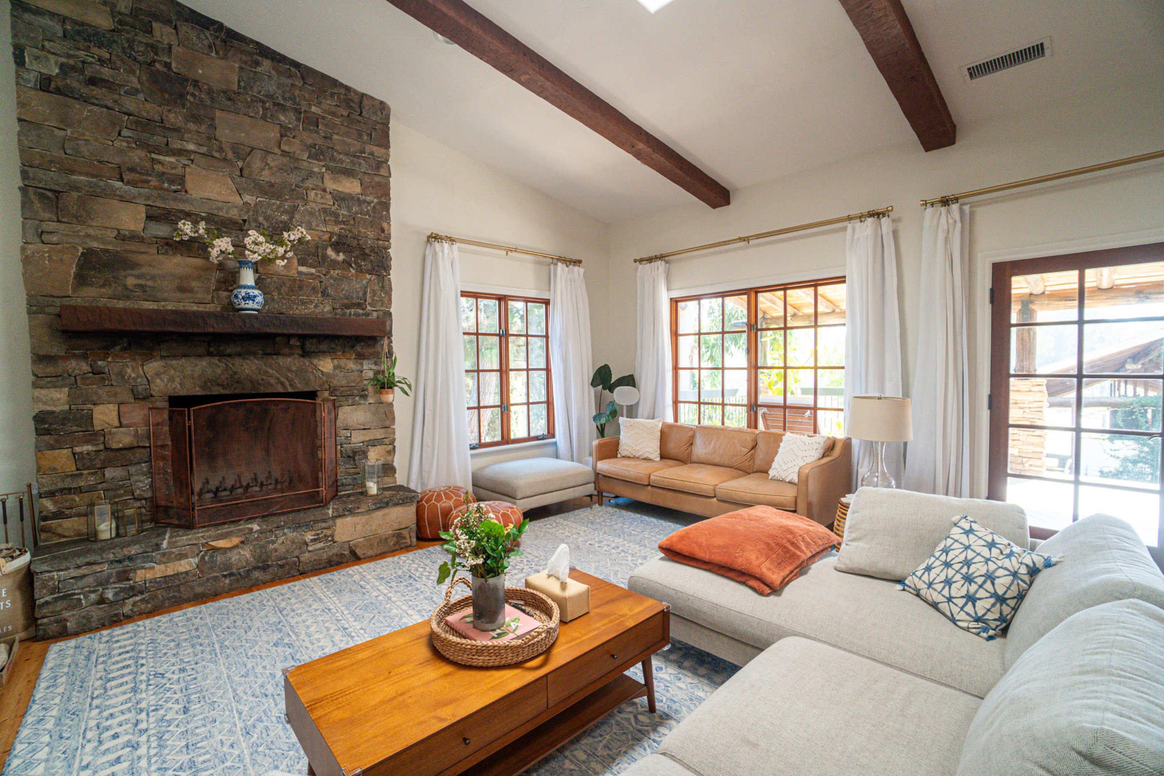 Spacious Modern Ranch Style Home With Horse Stables + 1.5 Acres Image in Encinitas, Encinitas, CA