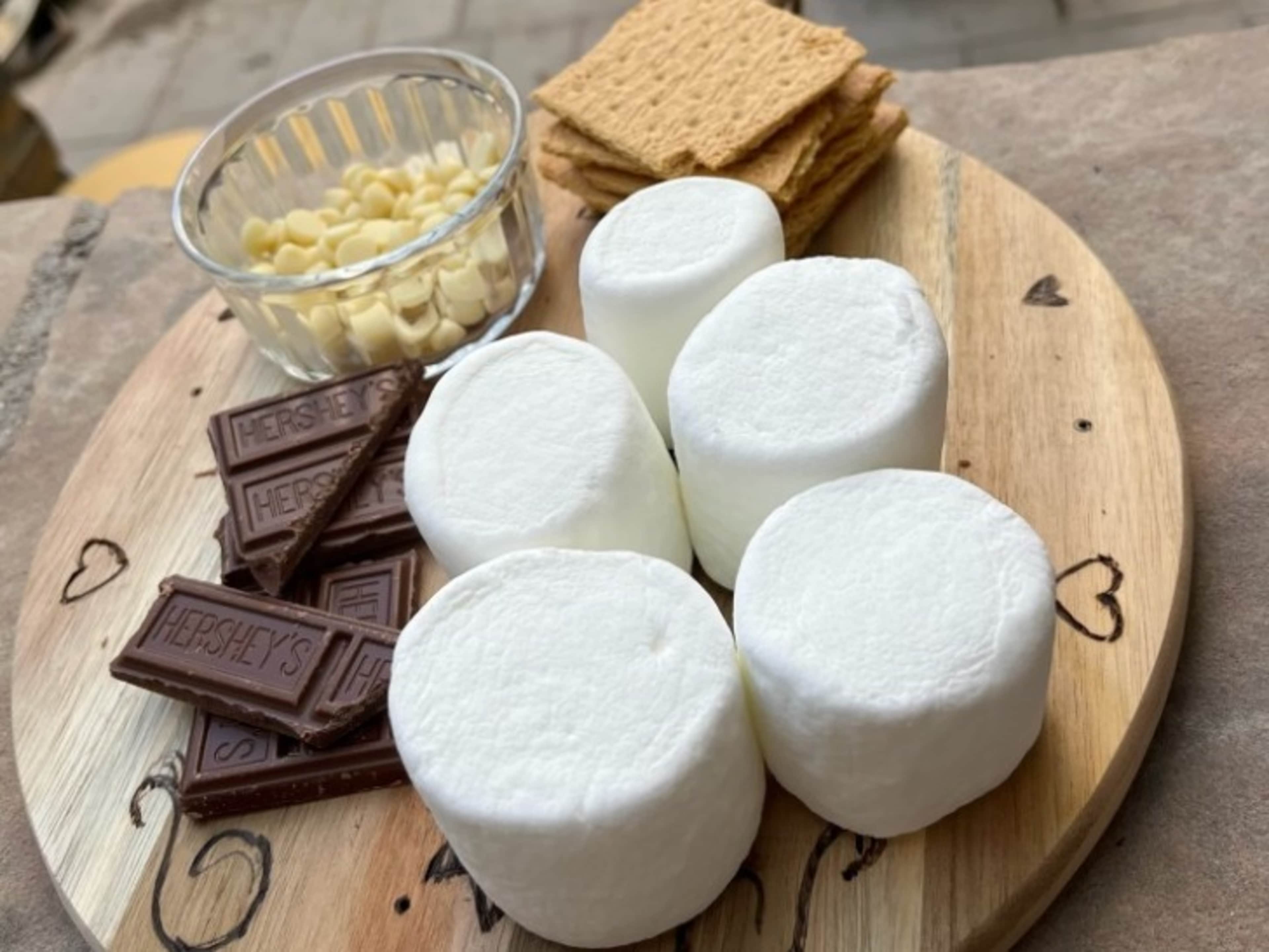 S'mores supplies