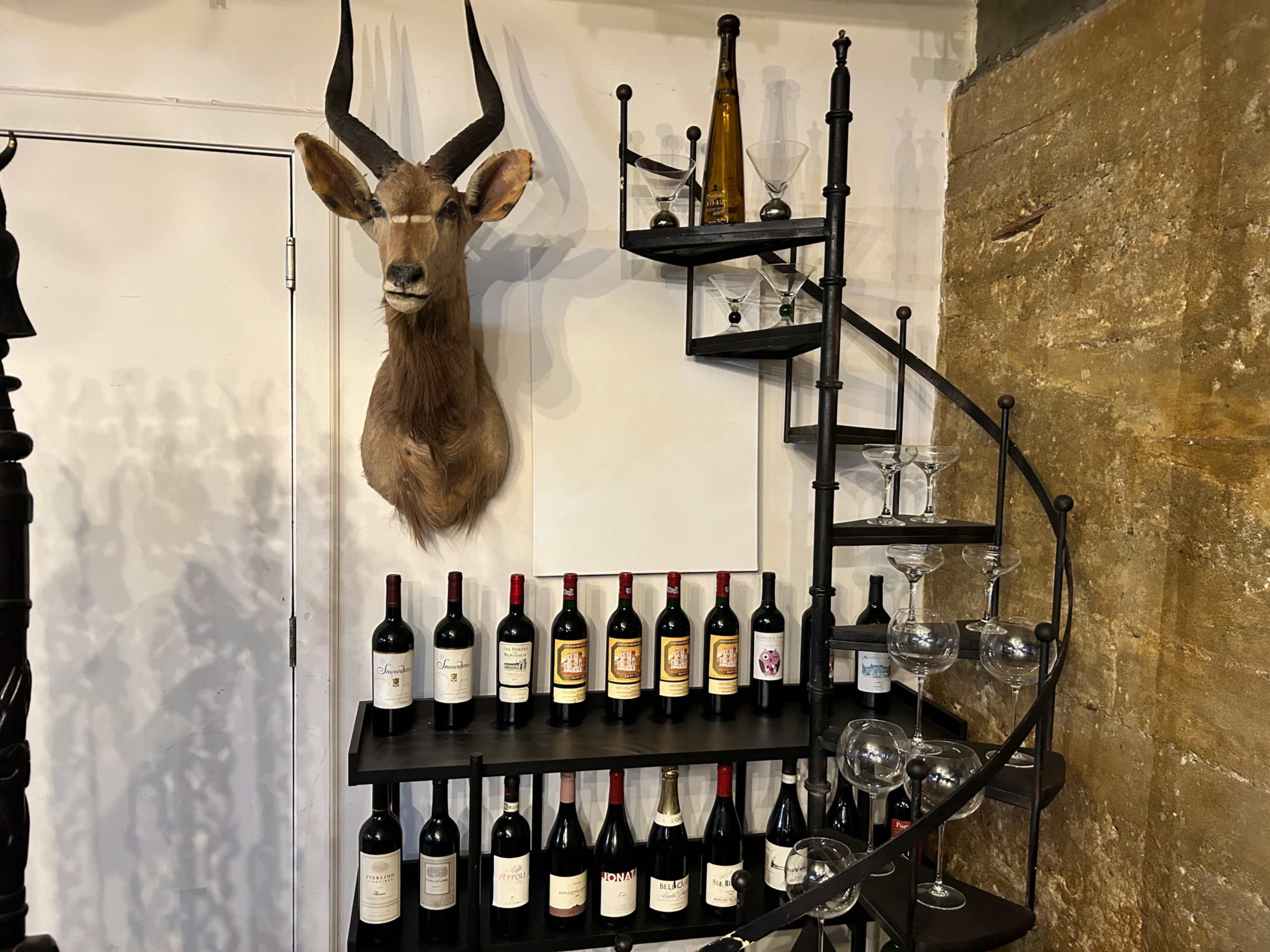 Museum Loft near the vibrant Arts District  Perfect for Shoots, Events, Dinners, Brunch, Film Production,Watching Live Sports.ect Image in Boyle Heights, LOS ANGELEs, CA