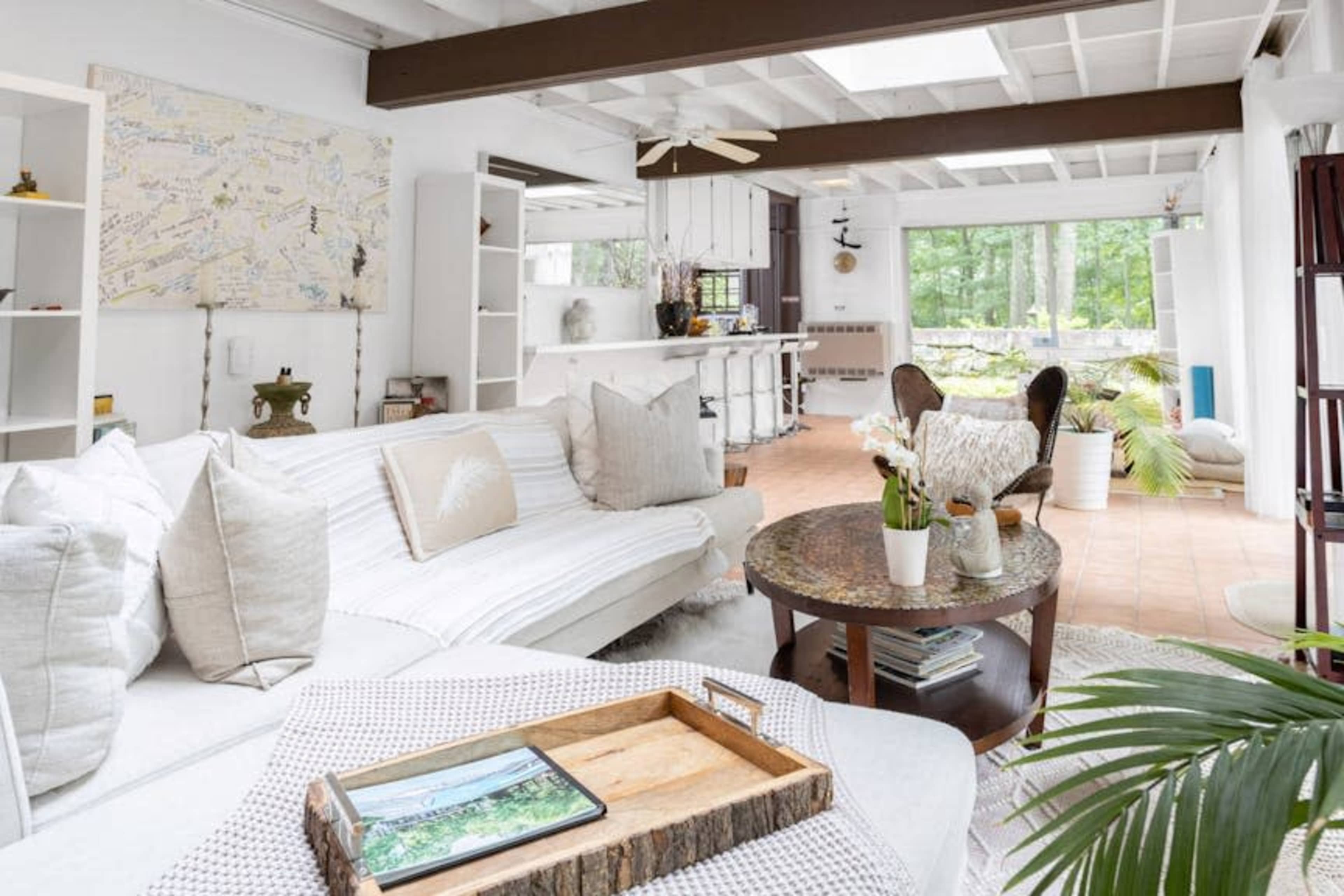 Historic Studio of sculptor ( creator of MOUNT RUSHMORE) Midcentury  modern ZENHOUSE Image in North Stamford, Stamford, CT