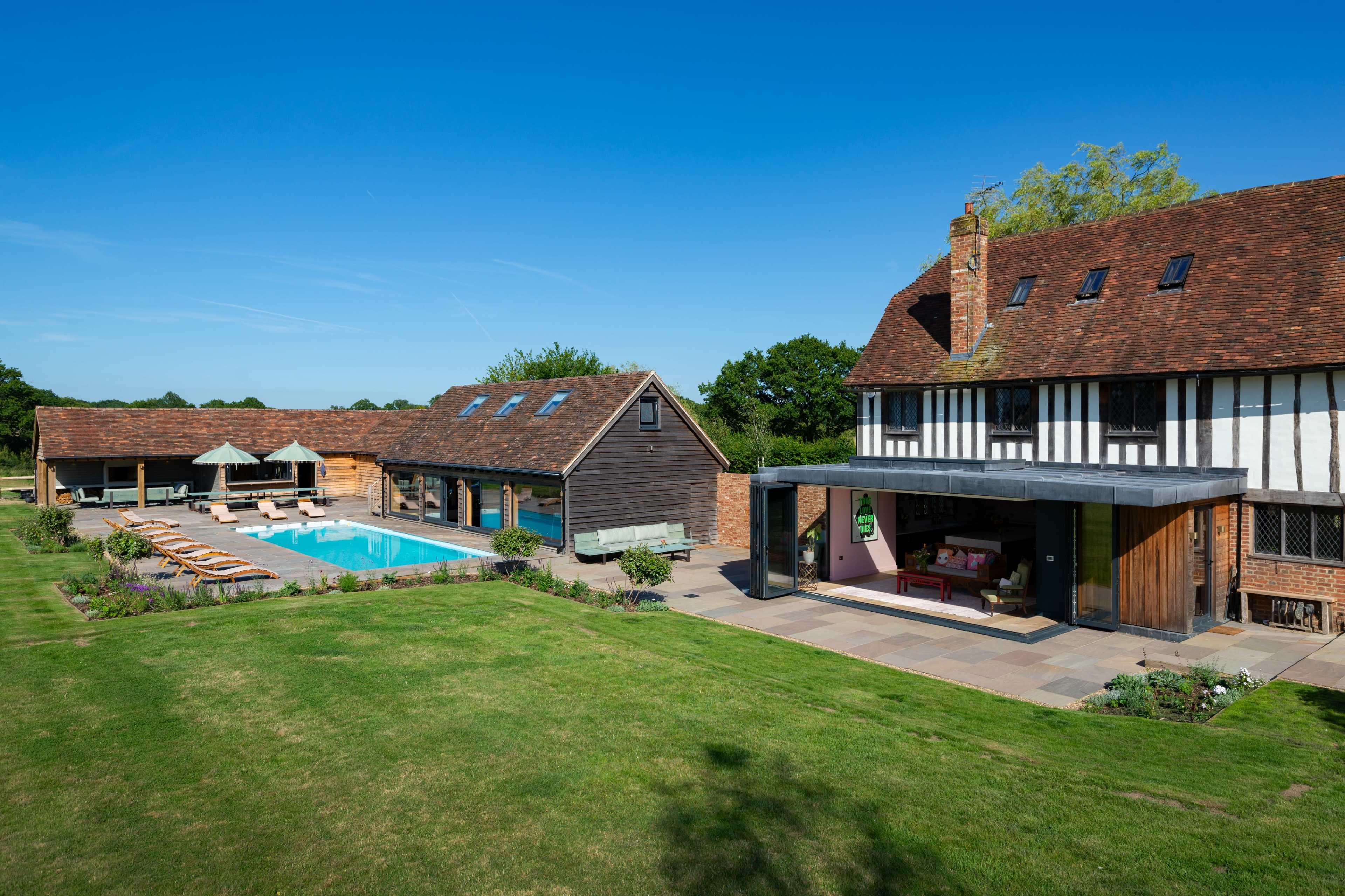 Tudor Manor House with 28 acres of private land, swim pool complex and shoot and stay Image in Biddenden, Biddenden, ENG