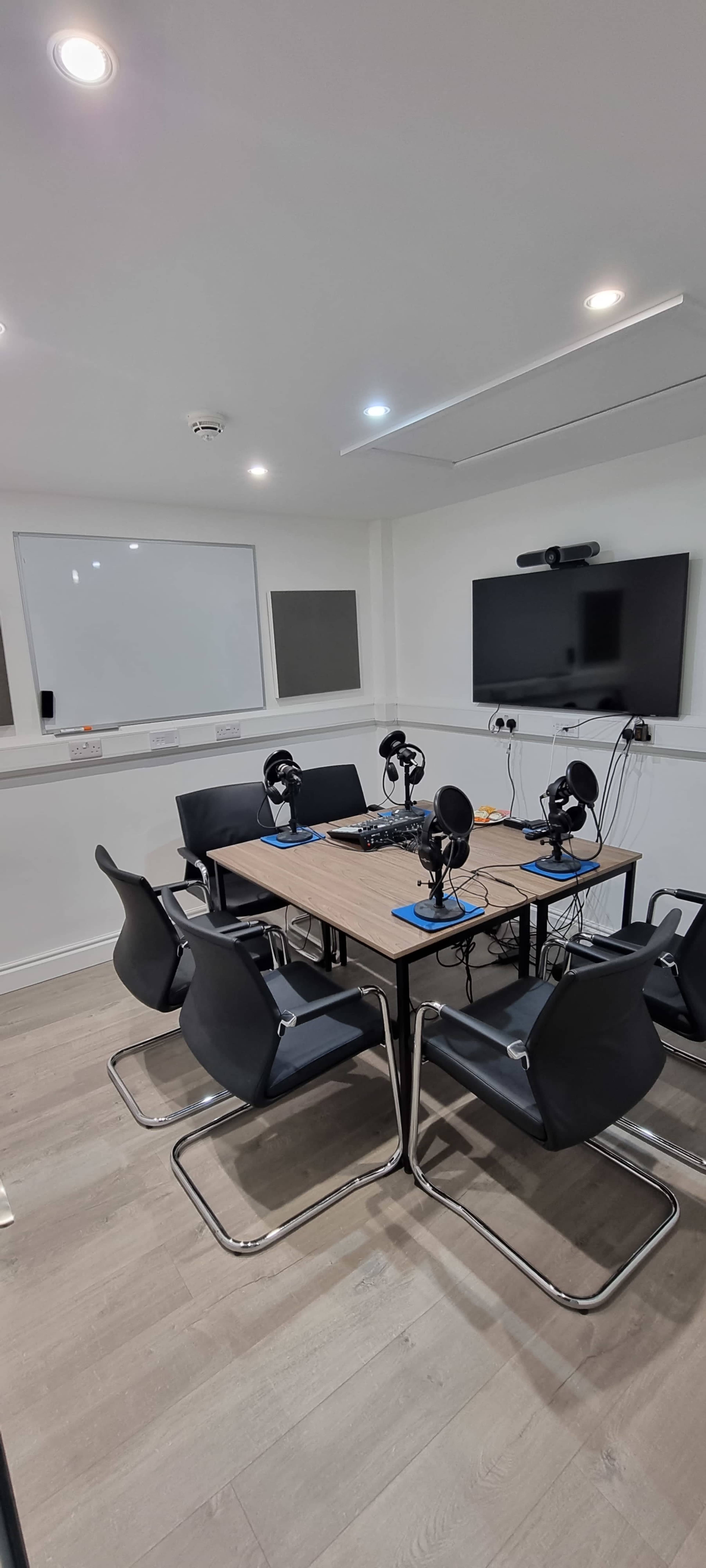 Equipped Meeting Room in North London Image in Archway, London, ENG