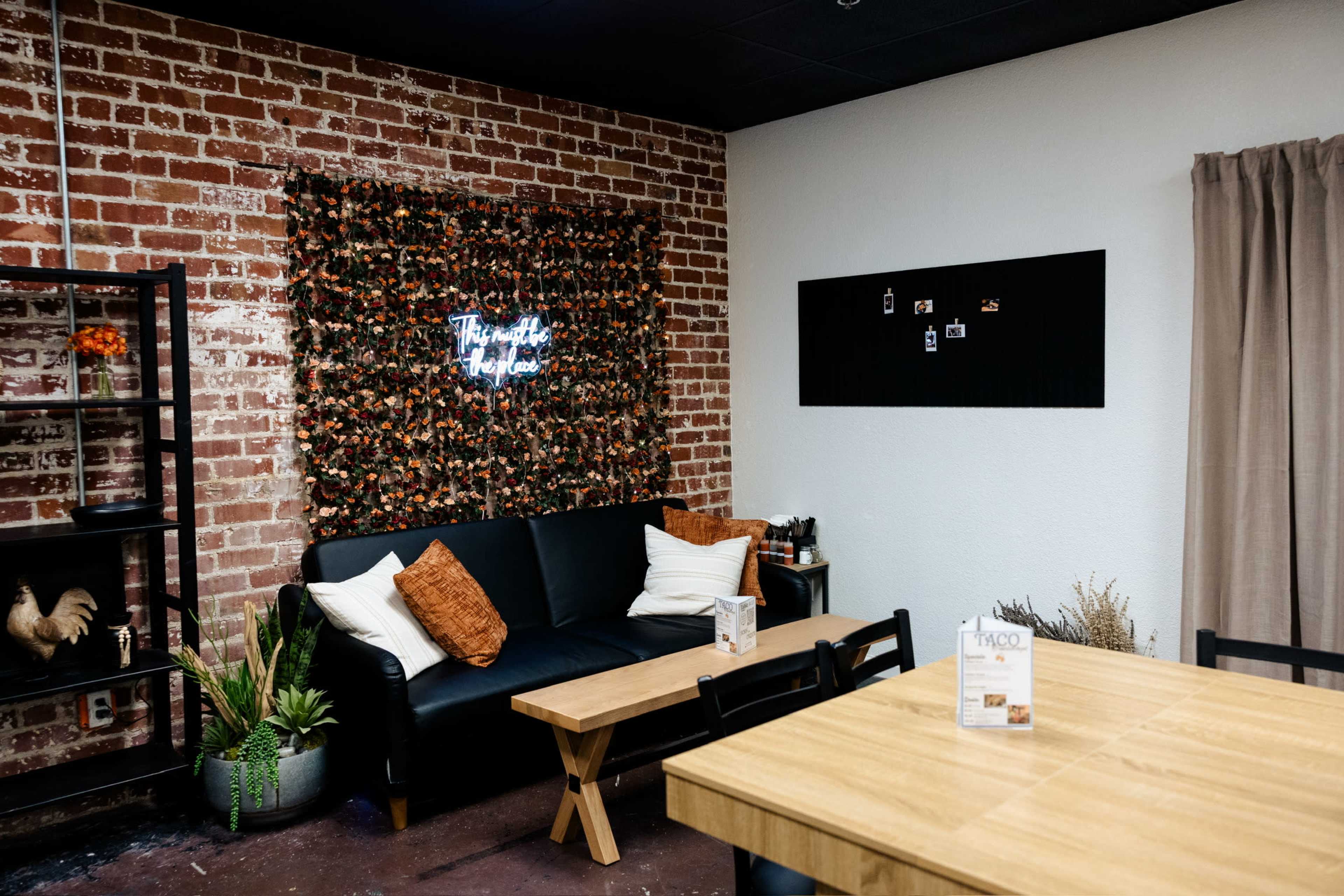 Cozy industrial lounge with rustic charm Image in Downtown Lincoln, Lincoln, CA