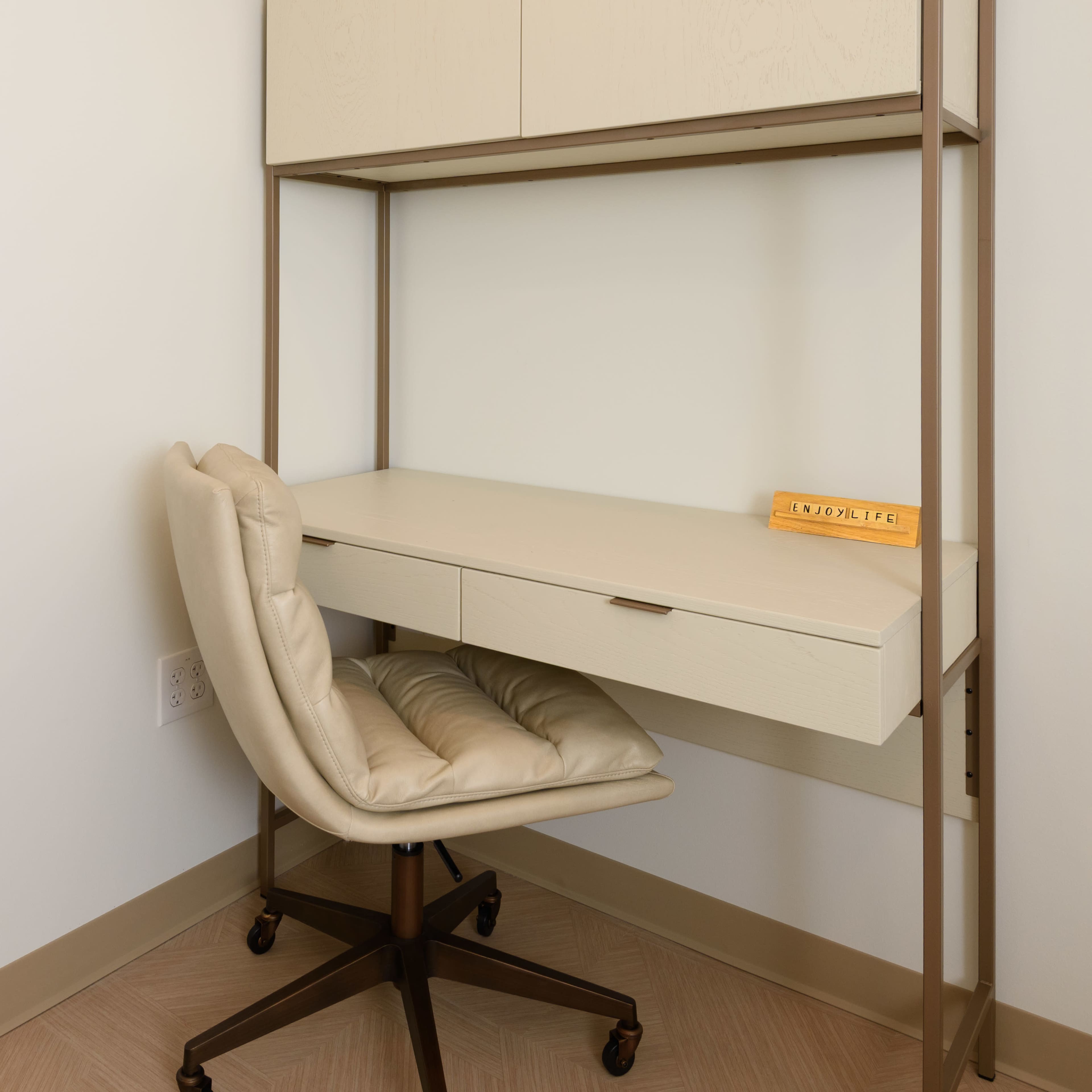 Private, Furnished Therapy Office Image in Wawaset Park, Wilmington, DE