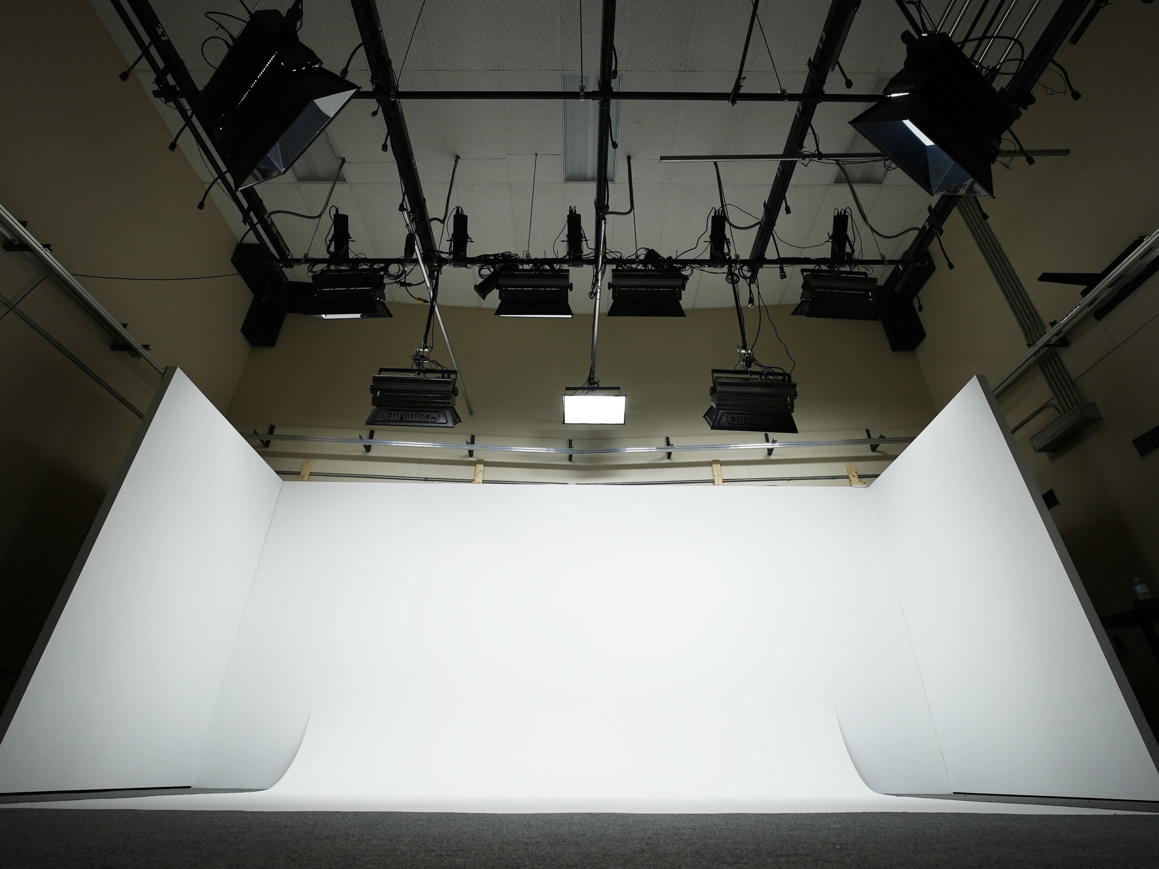 Midtown Urban Professional Video Studio Image in Tallahassee, Tallahassee, FL