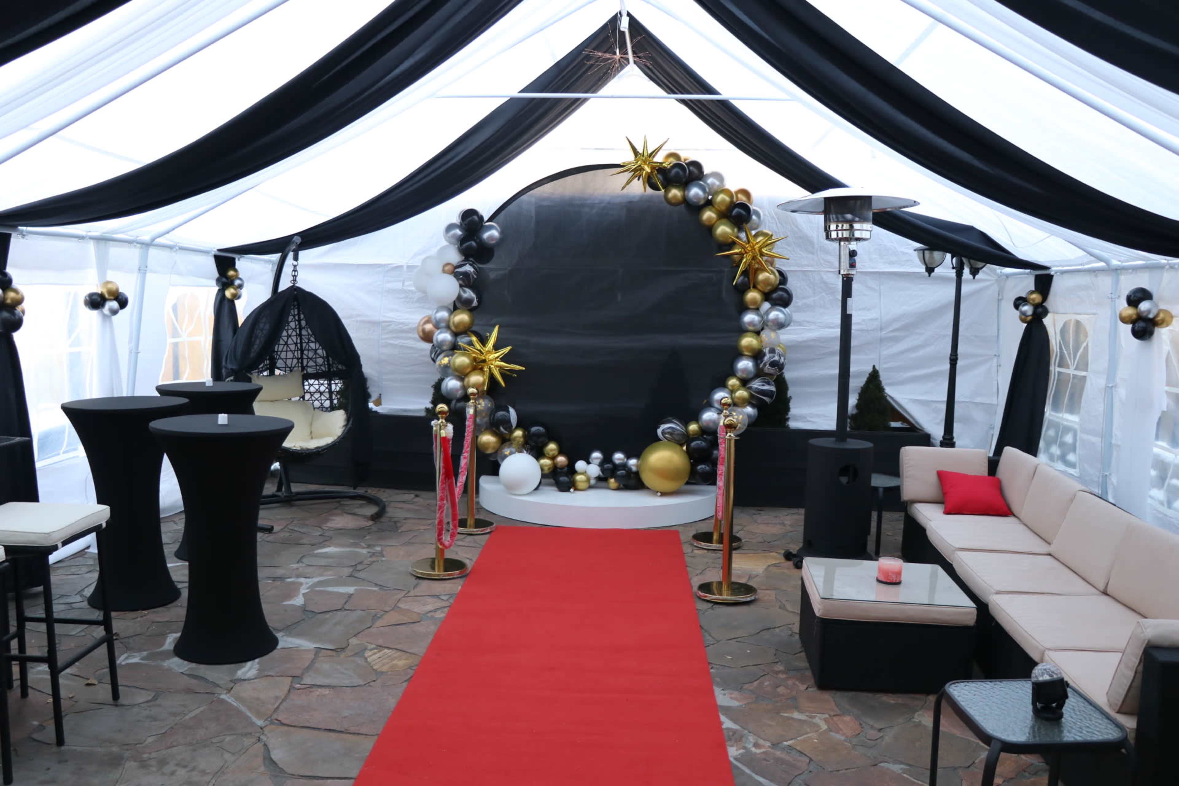 Intimate Indoor & Outdoor Event Space | Perfect for Gatherings & Creative Projects Image in Greenville, Jersey City, NJ