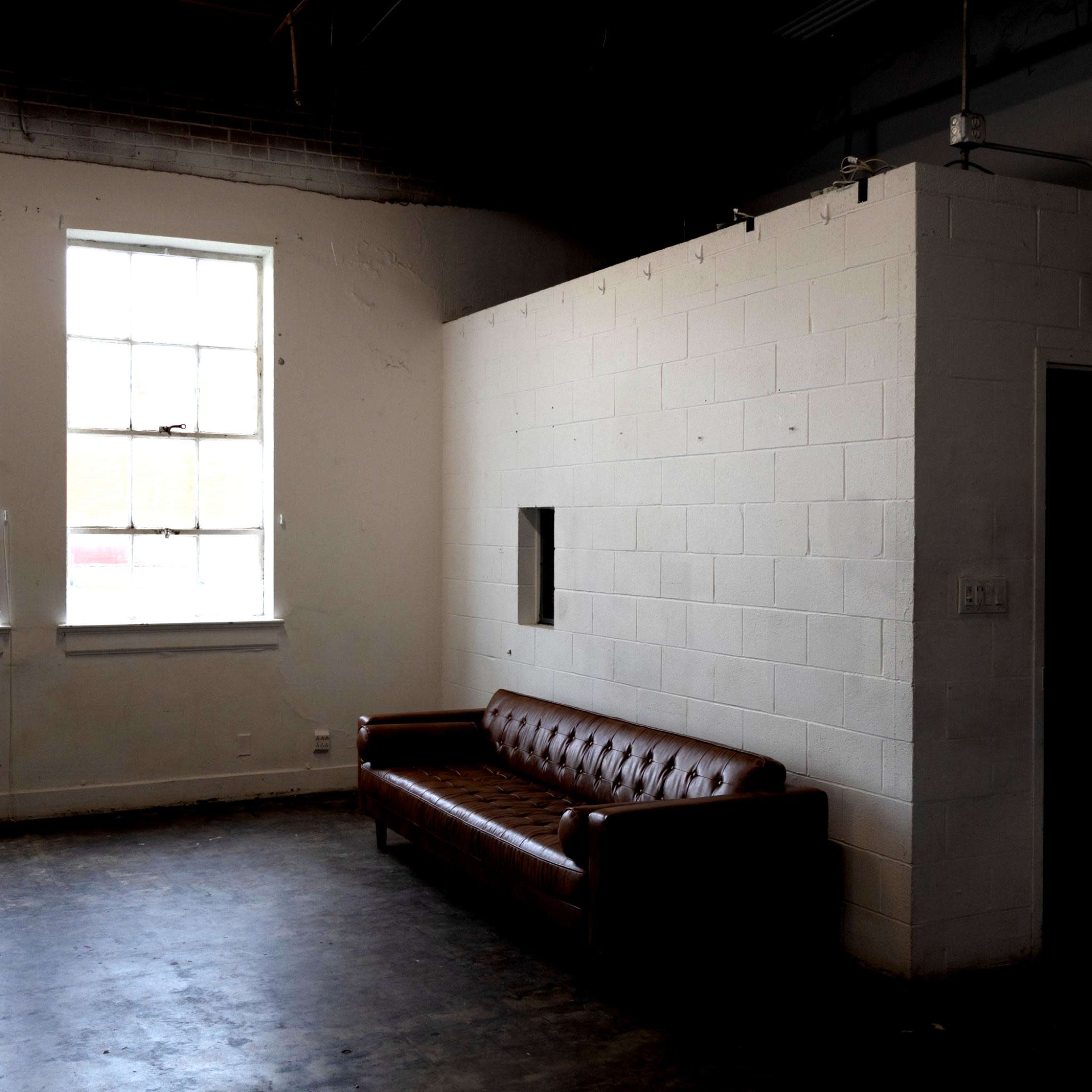 ✨ Saint Charles Studio is a bright, open creative space in East Downtown Houston — ideal for events, co-working, photography, and content creation. Image in Downtown Houston, houston, TX