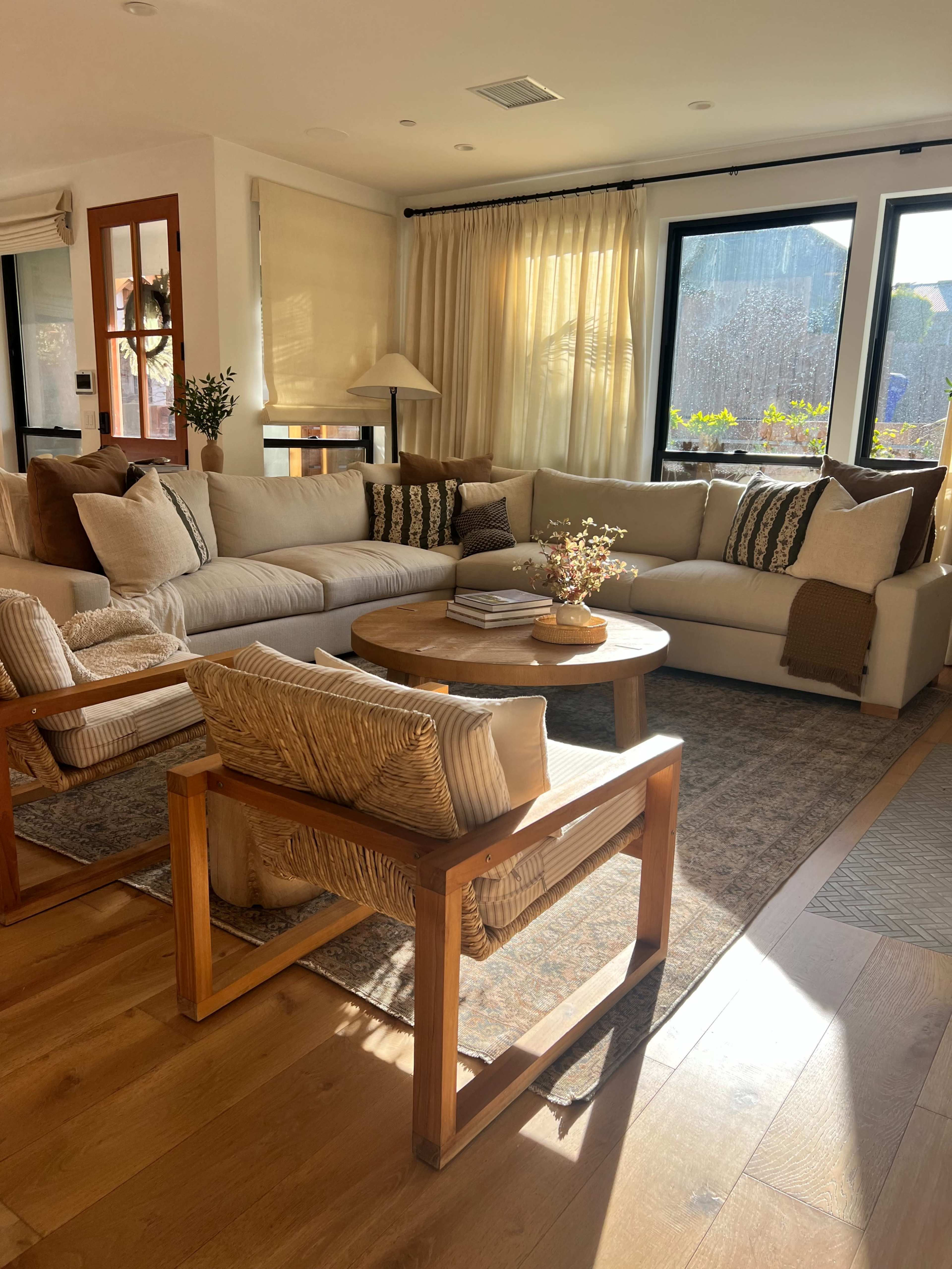 Beautifully Curated Mediterranean Coastal Retreat Image in Cardiff, Cardiff by the Sea, CA