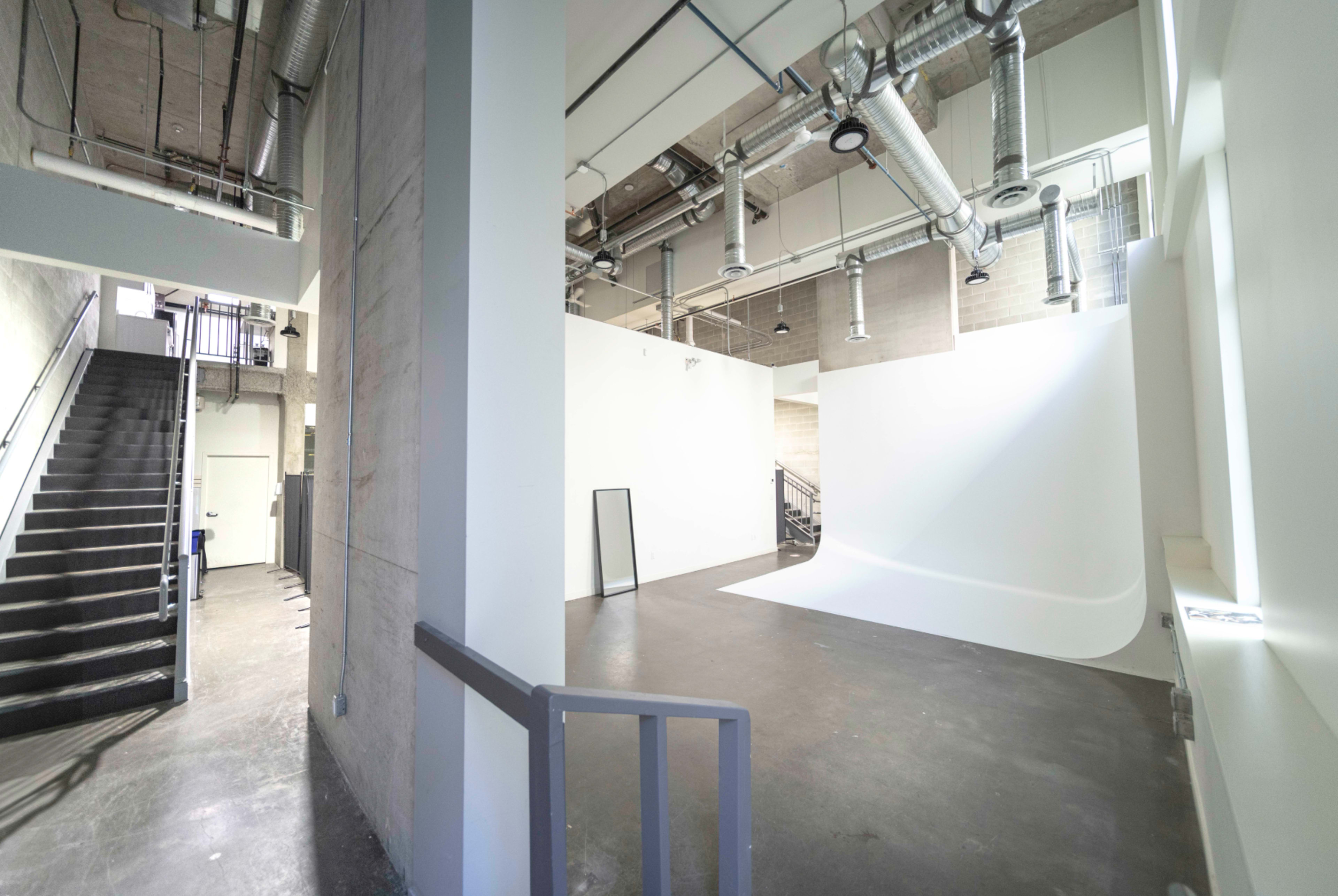 Big and Open, Stylish Industrial Studio Image in Central Vancouver, Vancouver, BC