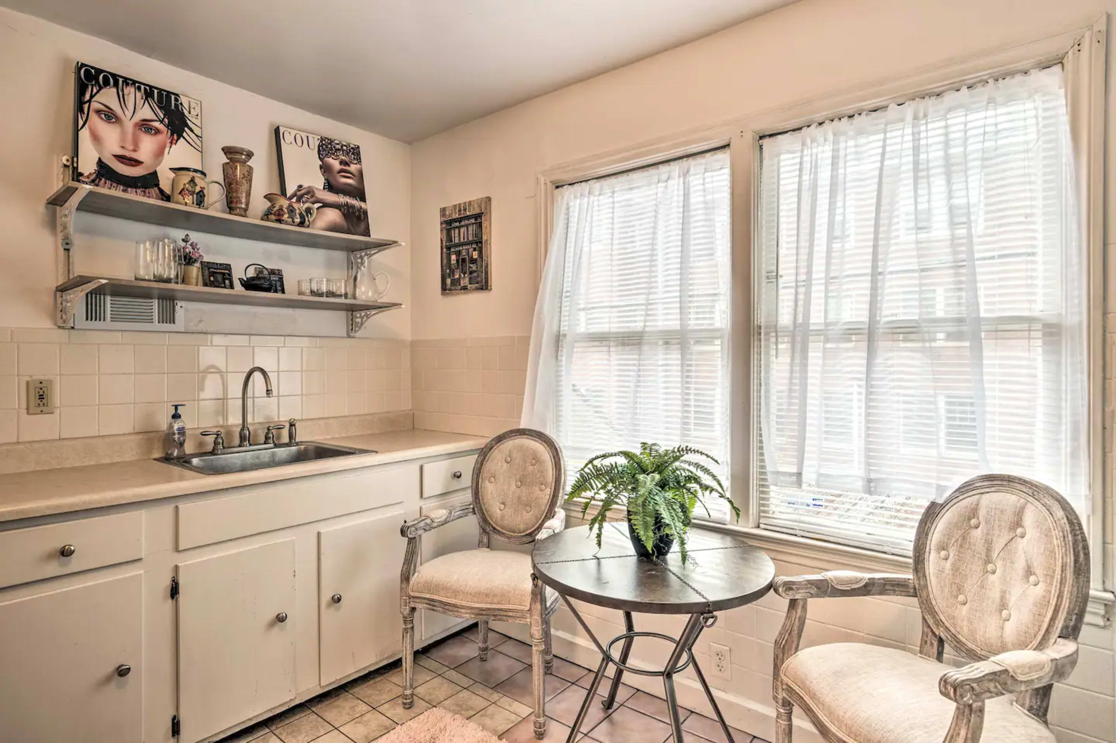 Valued Carriage House < 4 Mi to Downtown! Image in Mapleton - Fall Creek, Indianapolis, IN