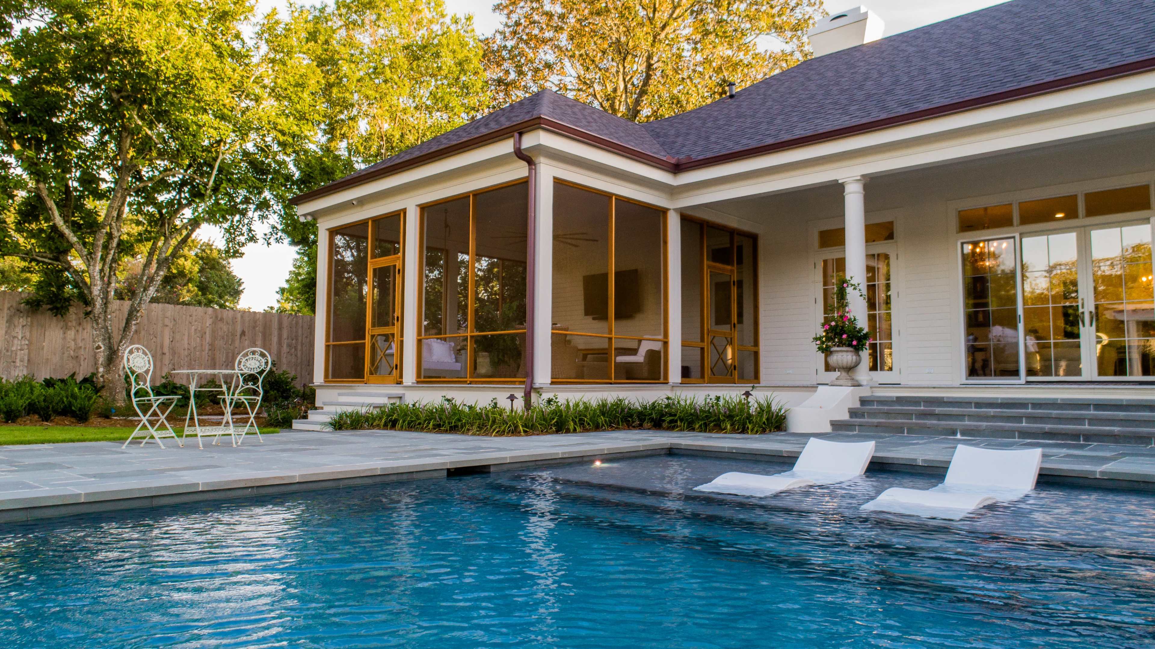 circa 1904 Historic Home with Period Furniture and a gunite pool Image in Plaquemine, Plaquemine, LA