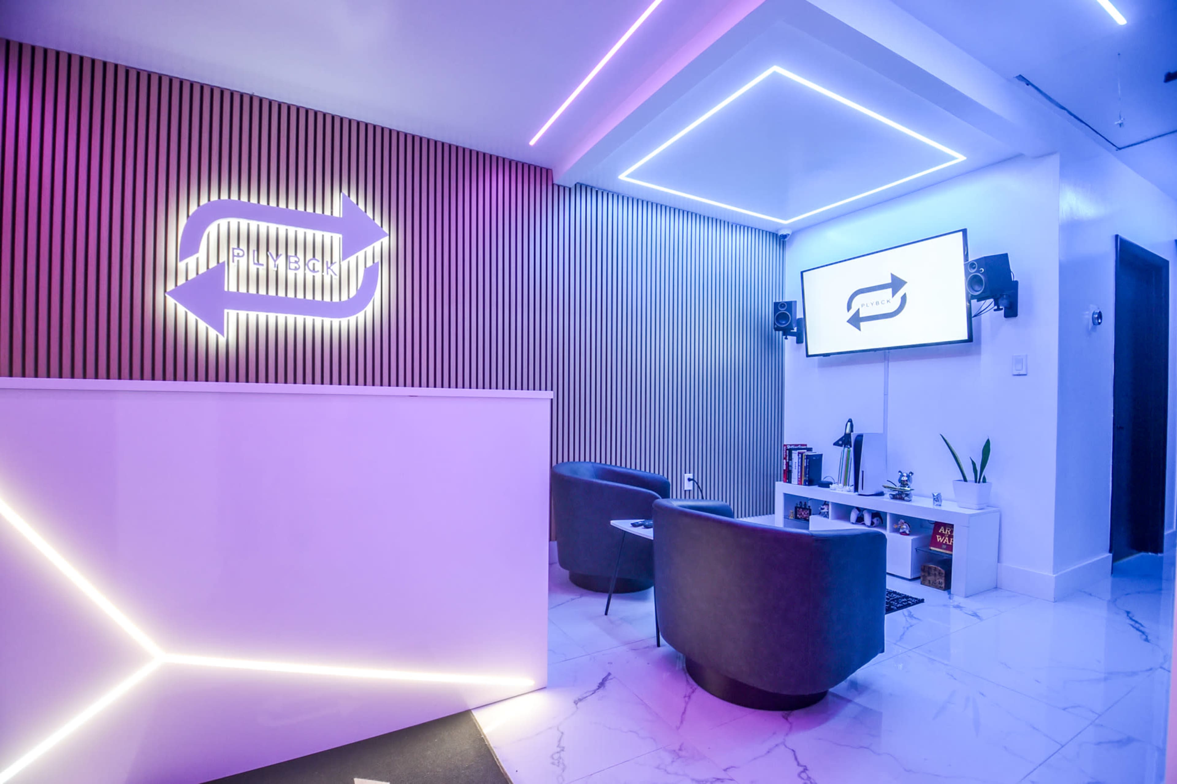 20x Platinum Recording Studio Image in North Miami, North Miami Beach, FL