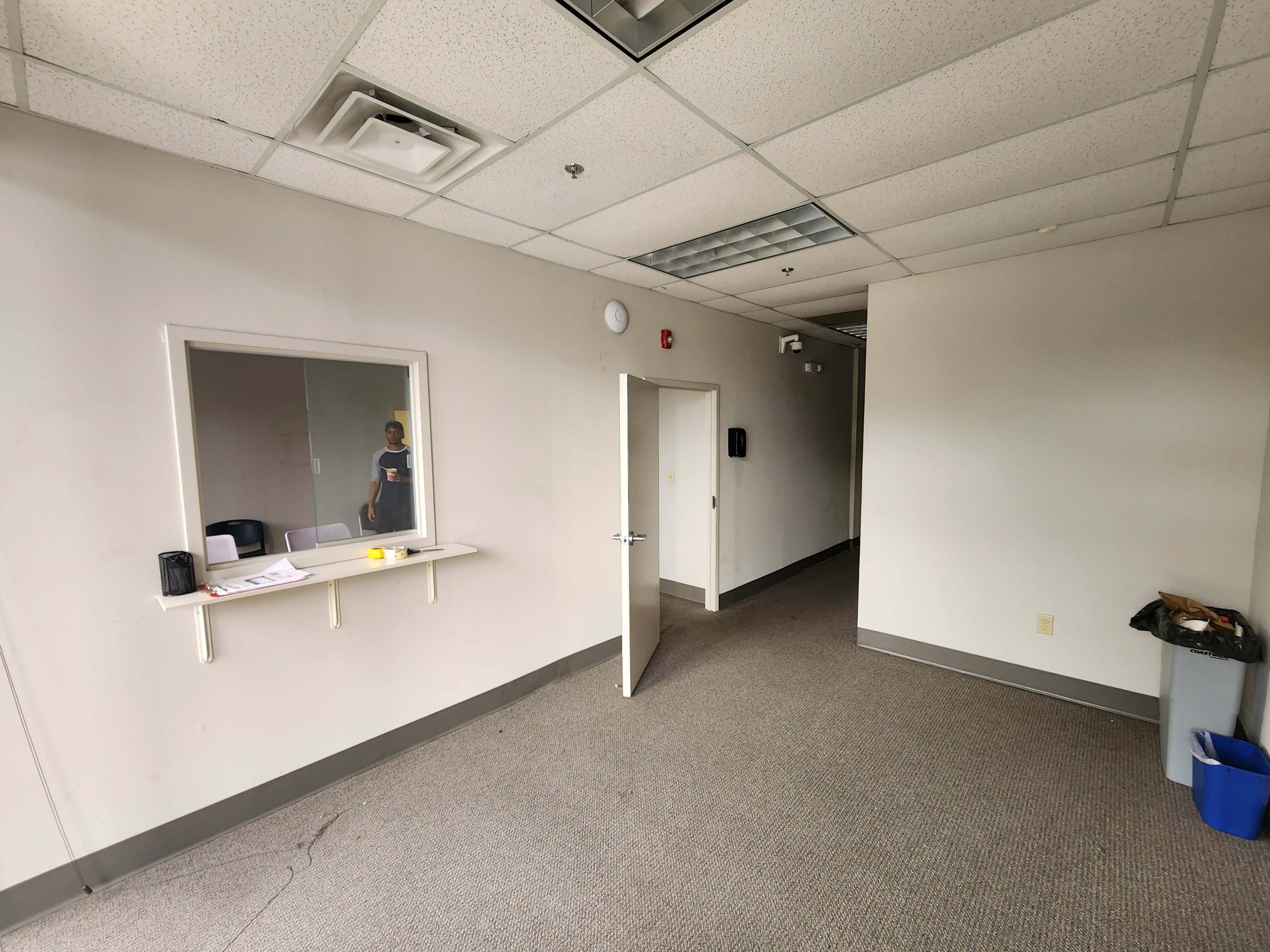 Decatur Warehouse/Office space with 4 loading docks Image in Stonecrest, Decatur, GA