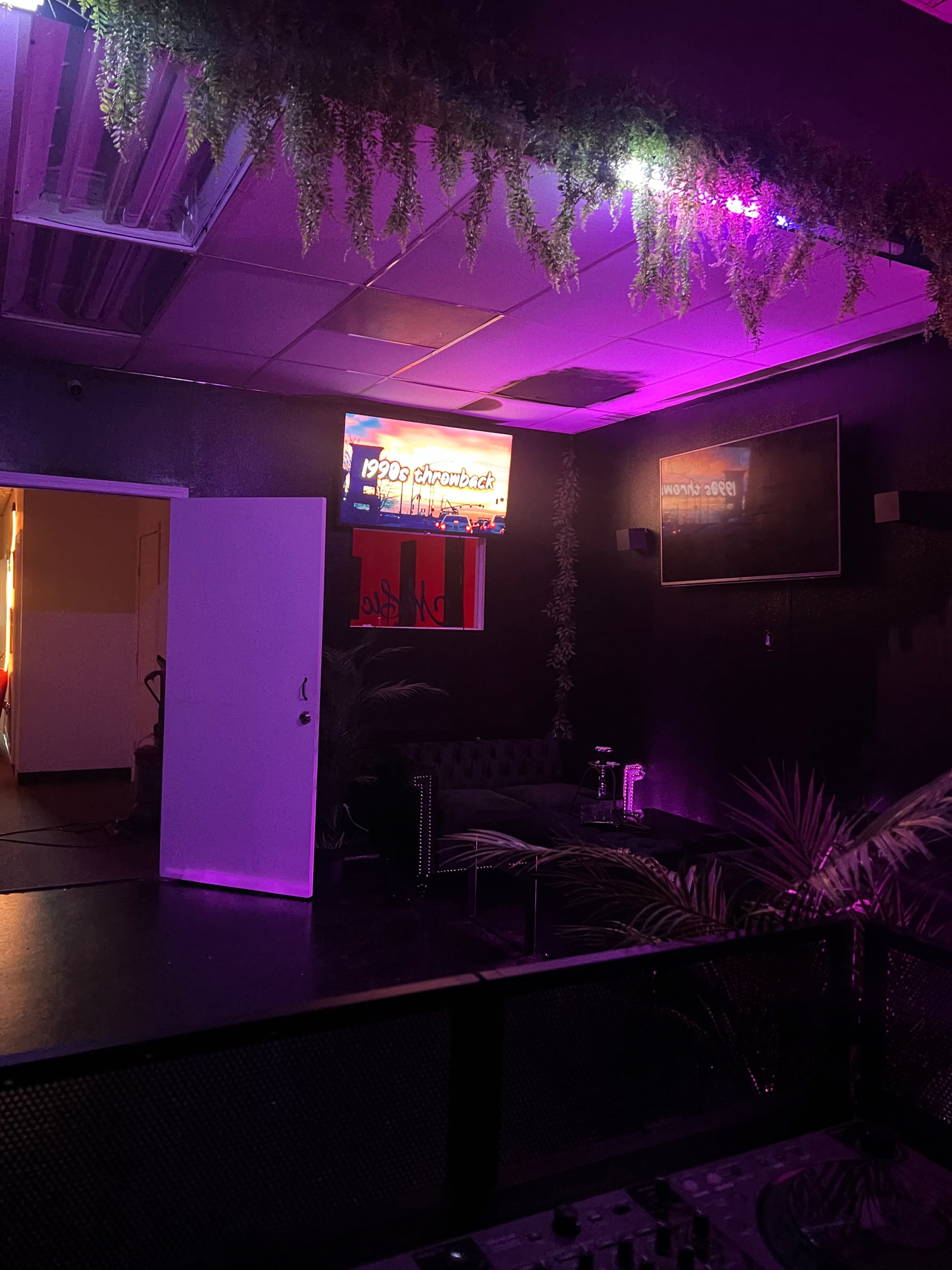 Chill Private Lounge with bar and hookah Image in Northchase Park, Houston, TX