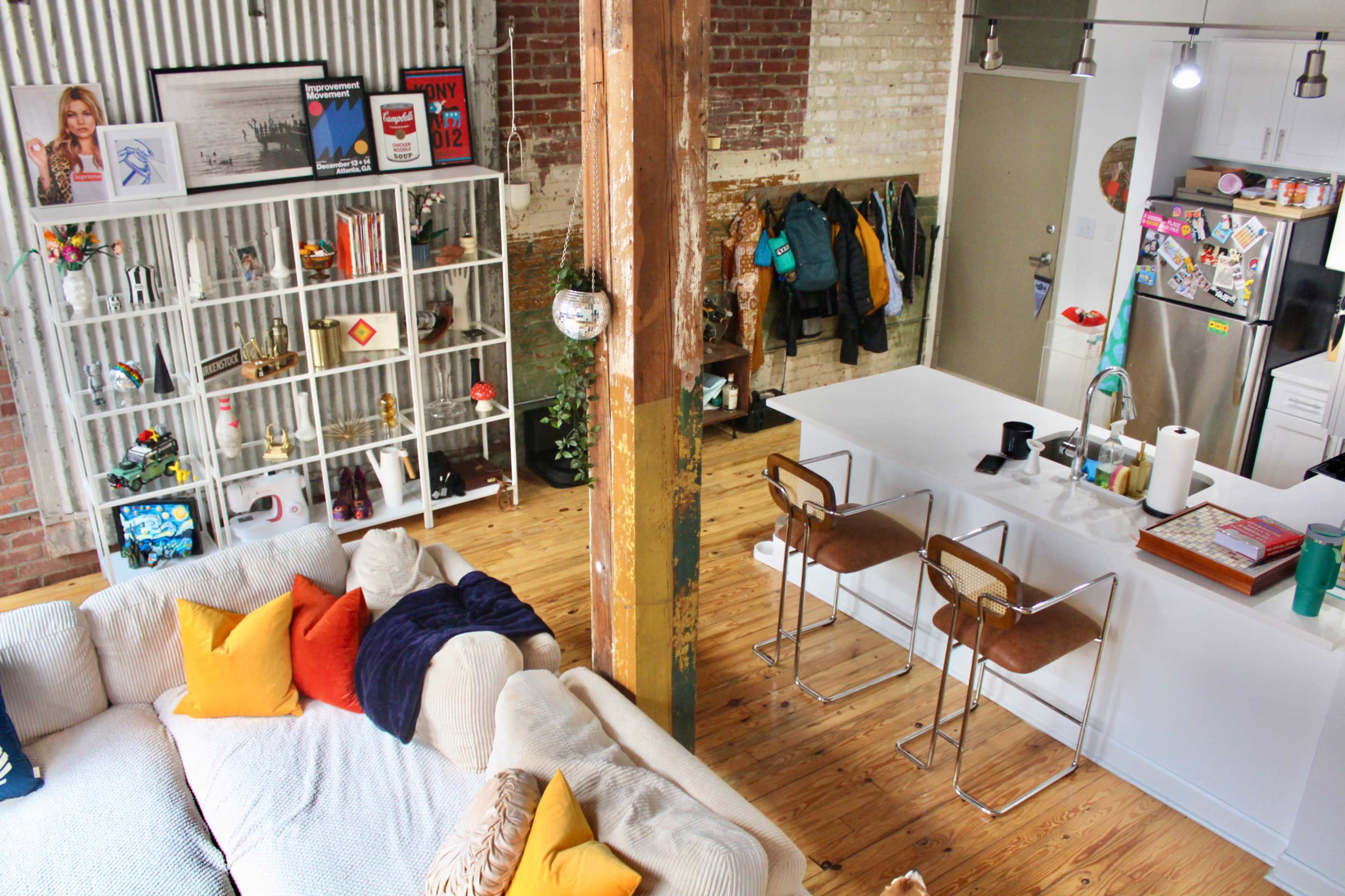 Downtown Industrial Loft with Large Windows Image in Oakland, Atlanta, GA