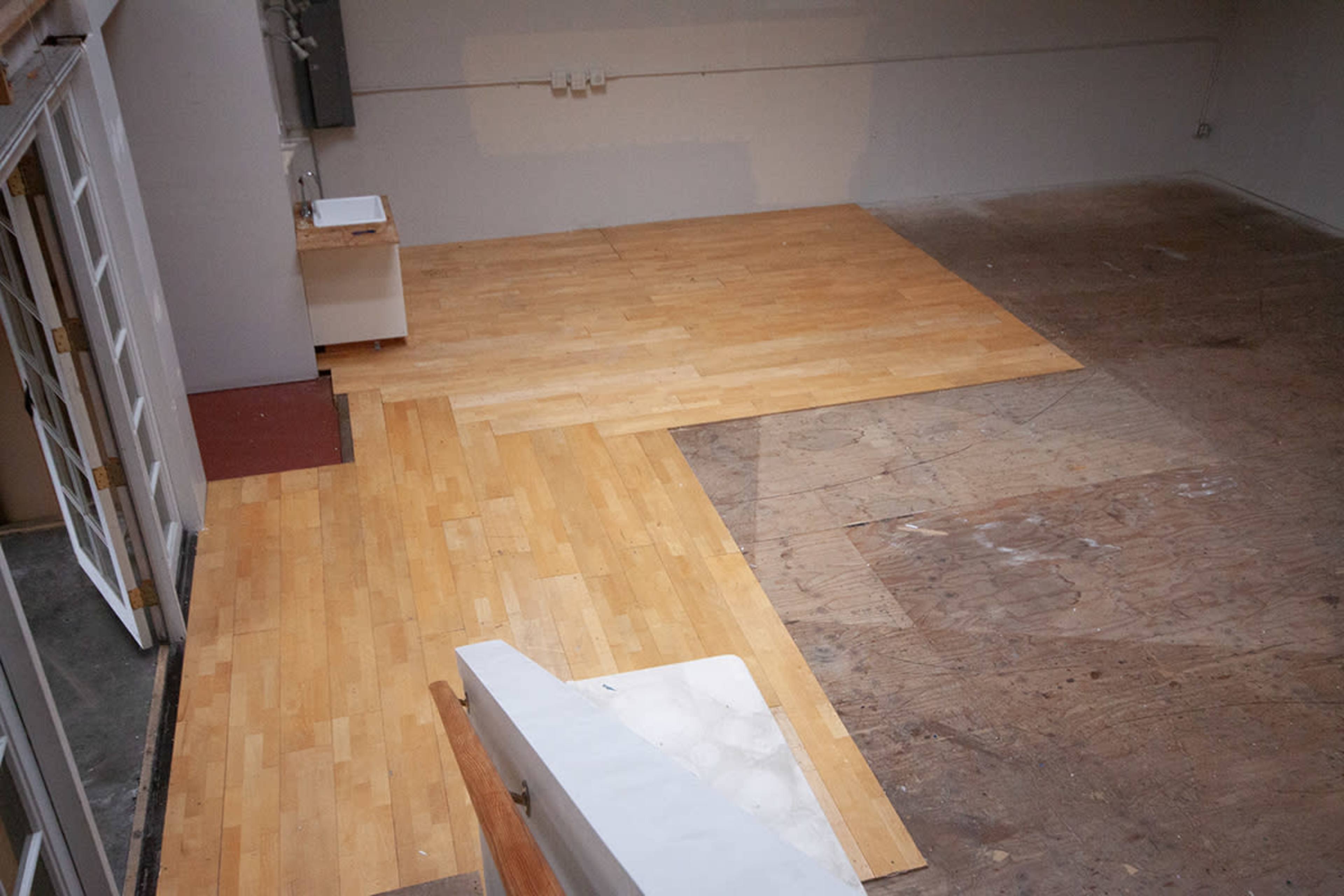 Happy Warehouse w Many Skylights Image in Healdsburg, Healdsburg, CA