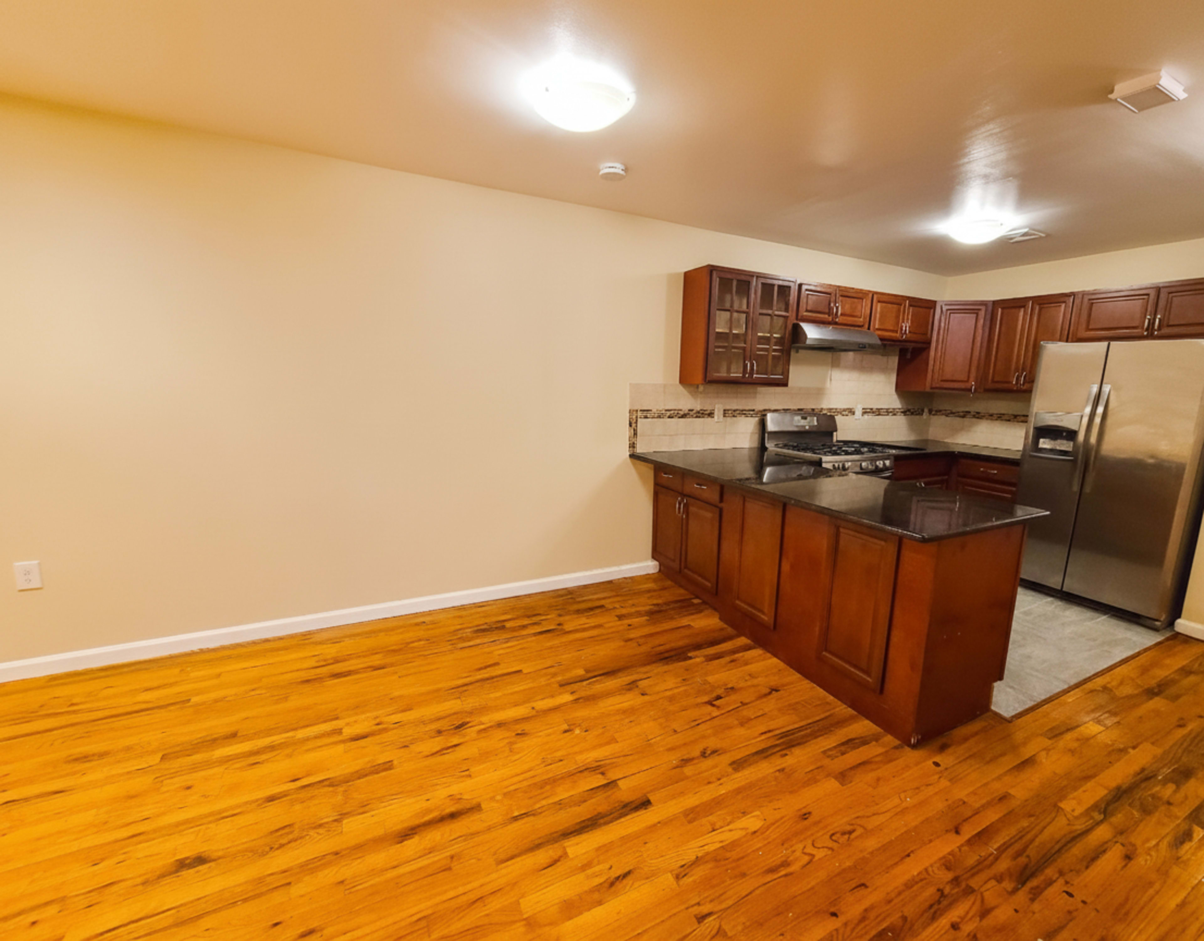 Multi-use, Open-Concept Bronx Space Image in Williamsbridge, Bronx, NY