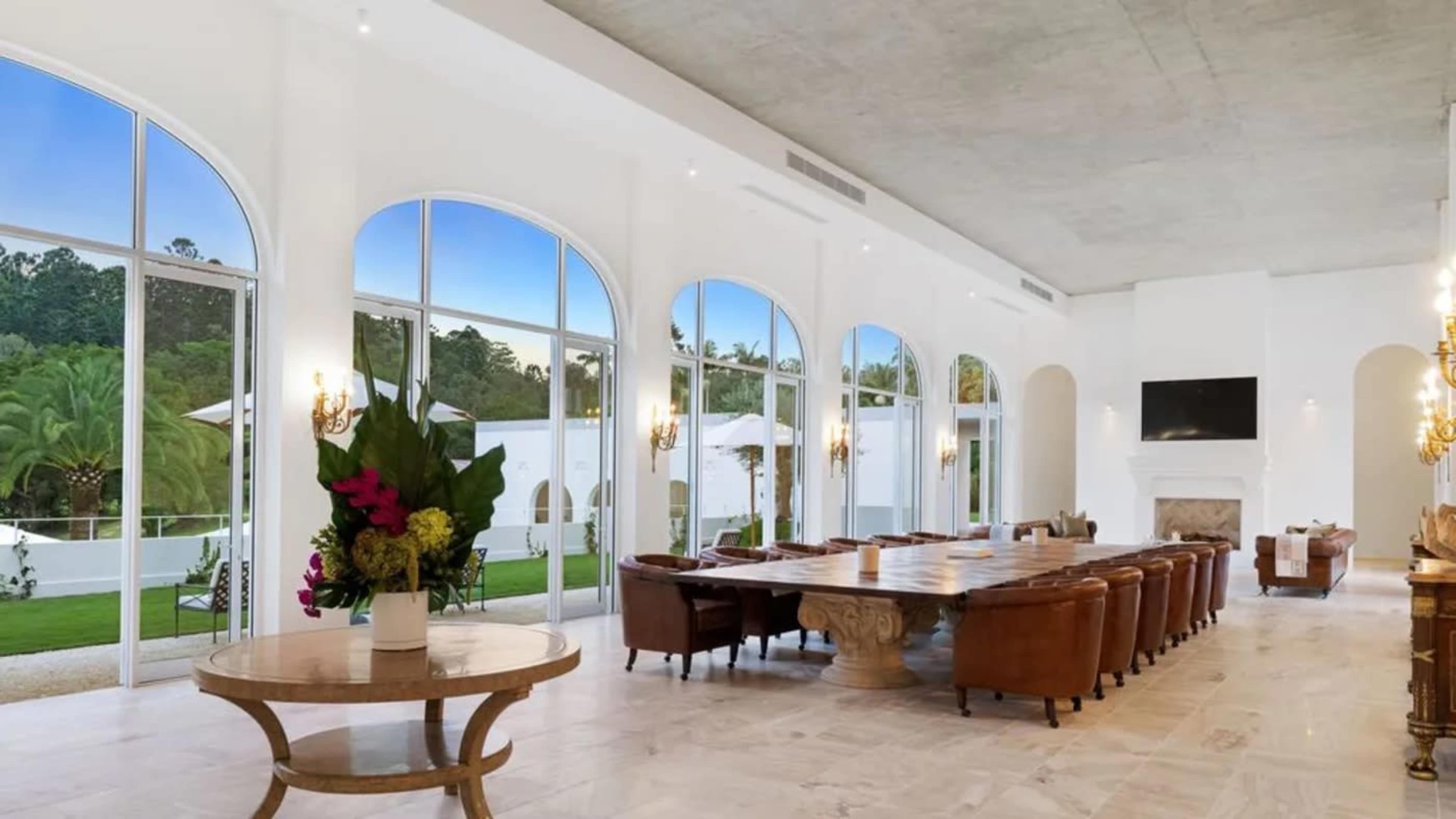 B Estate - Mediterranean Mansion with Helipad & Resort Pool Image in Tallebudgera Valley, Tallebudgera Valley, QLD
