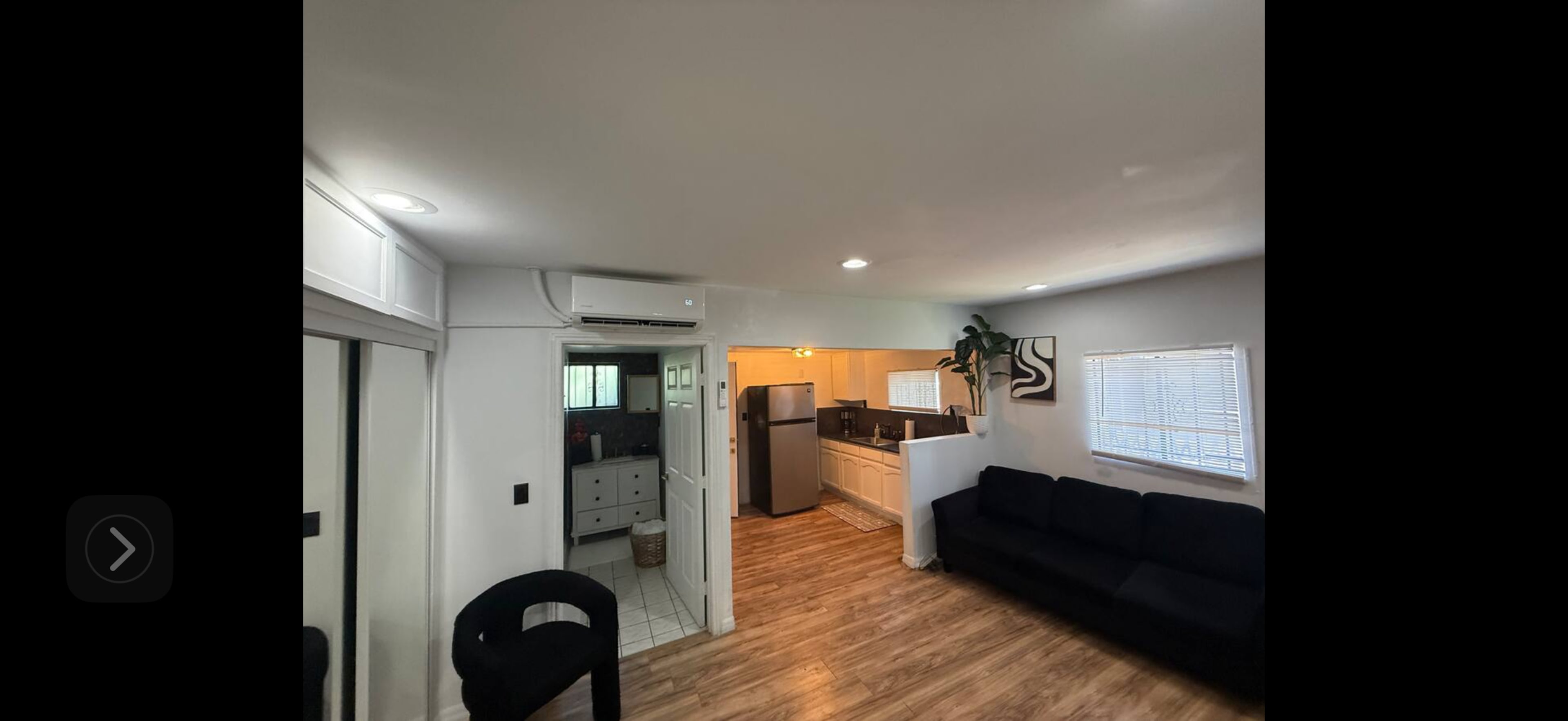 MidCity Hideout Image in Canyon Lake, Canyon Lake, CA