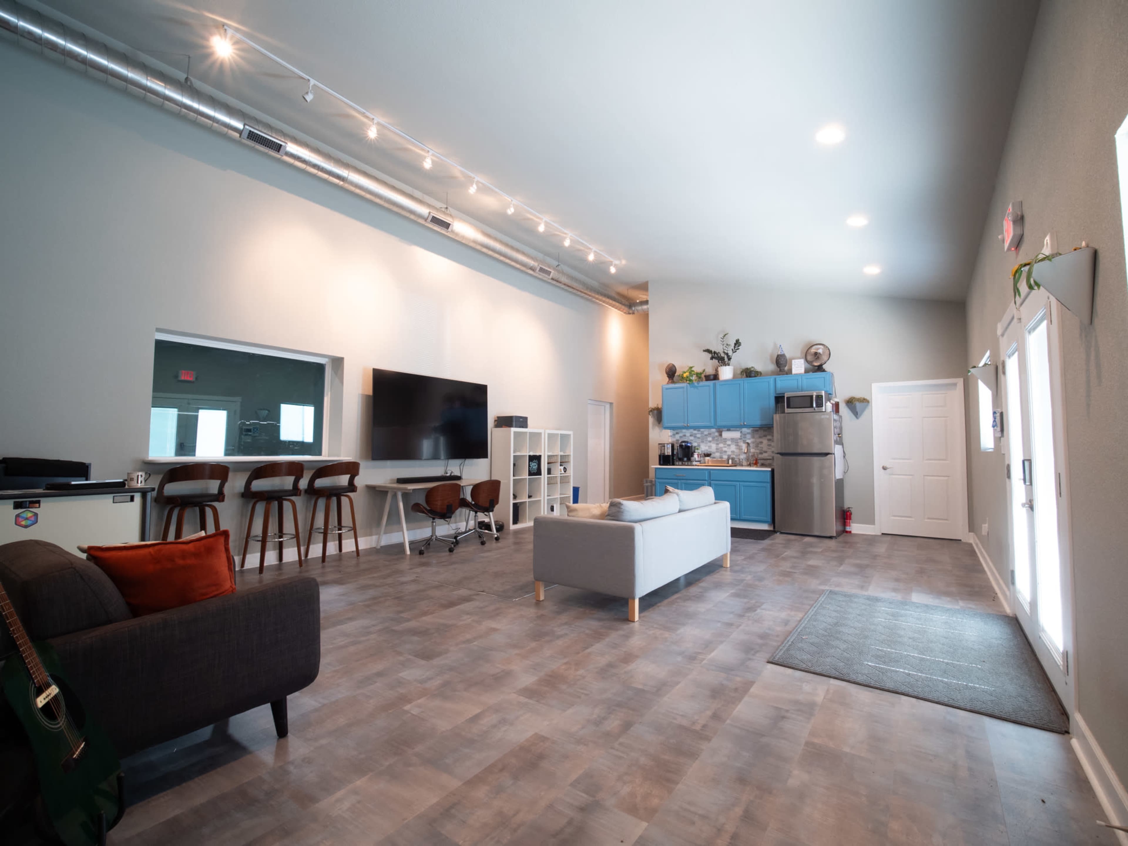 3,500 Sq Ft High-Tech Studio for Film, Video, and Photo Image in Buda, Buda, TX