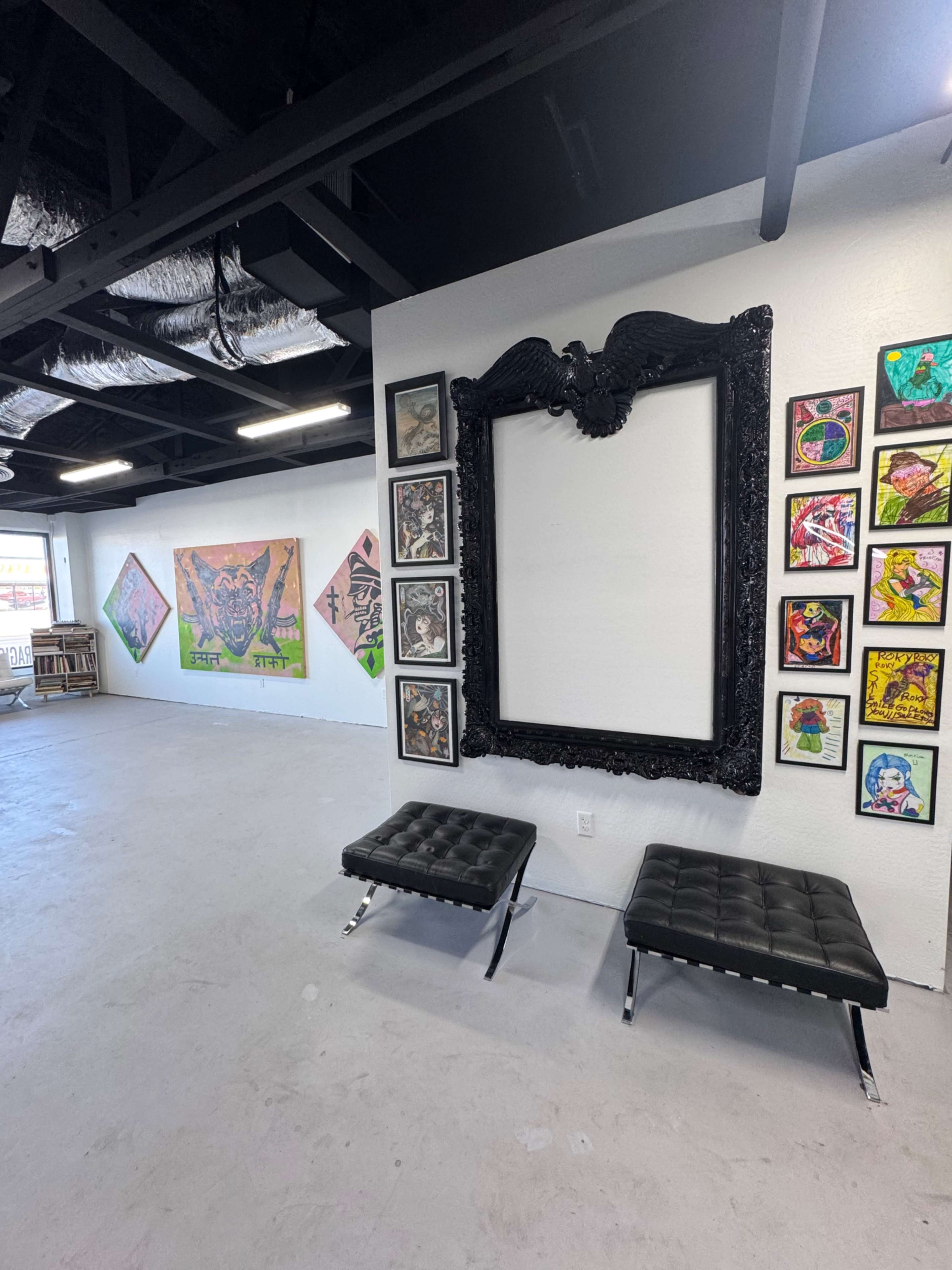 MODERN OPEN SPACE ART GALLERY CENTRALLY LOCATED Image in Encanto Village, Phoenix, AZ