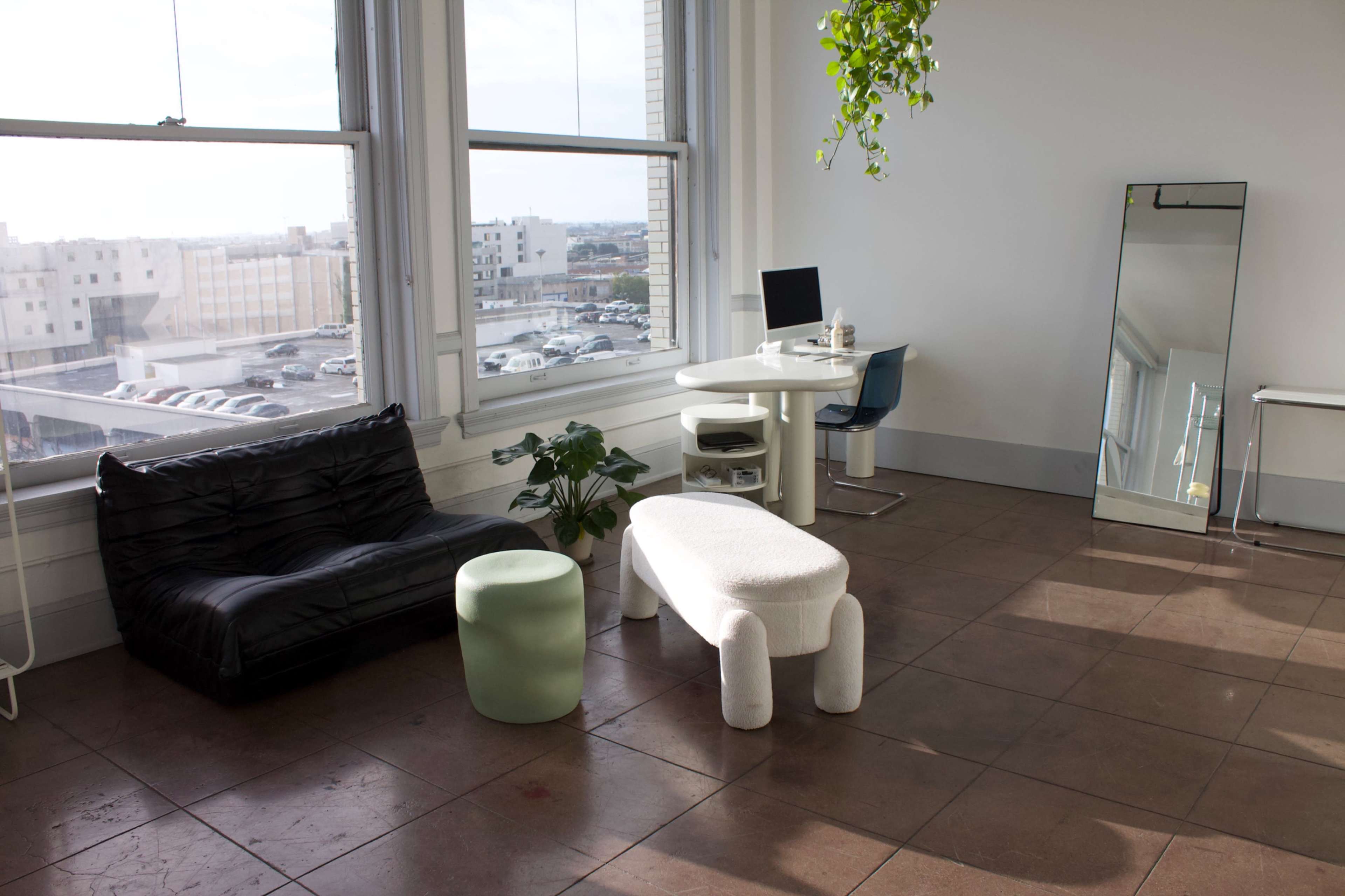 Bright East-Facing Loft in Downtown LA Image in Skid Row, Los Angeles, CA