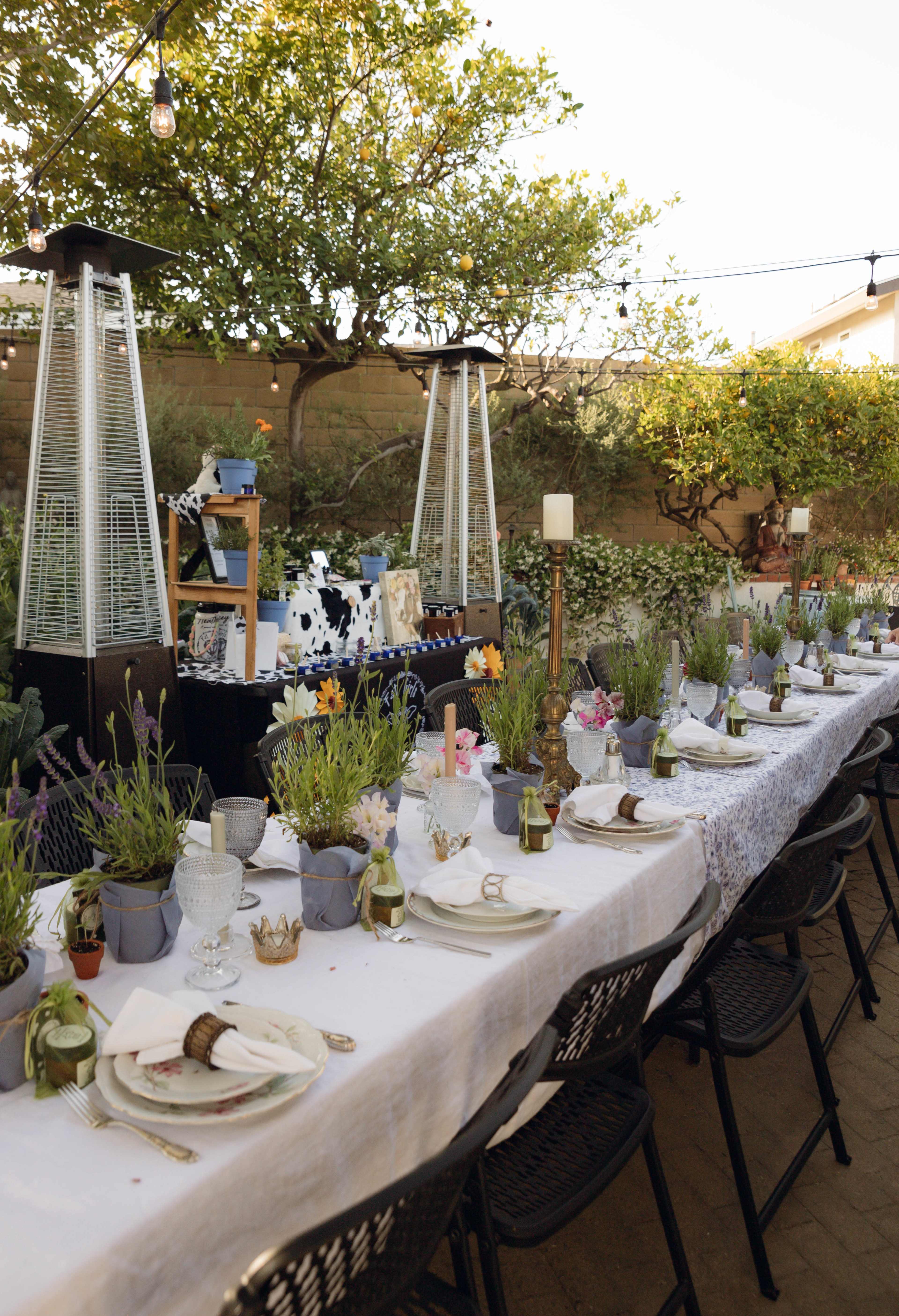 Garden Dining Image in Huntington Beach, Huntington Beach, CA