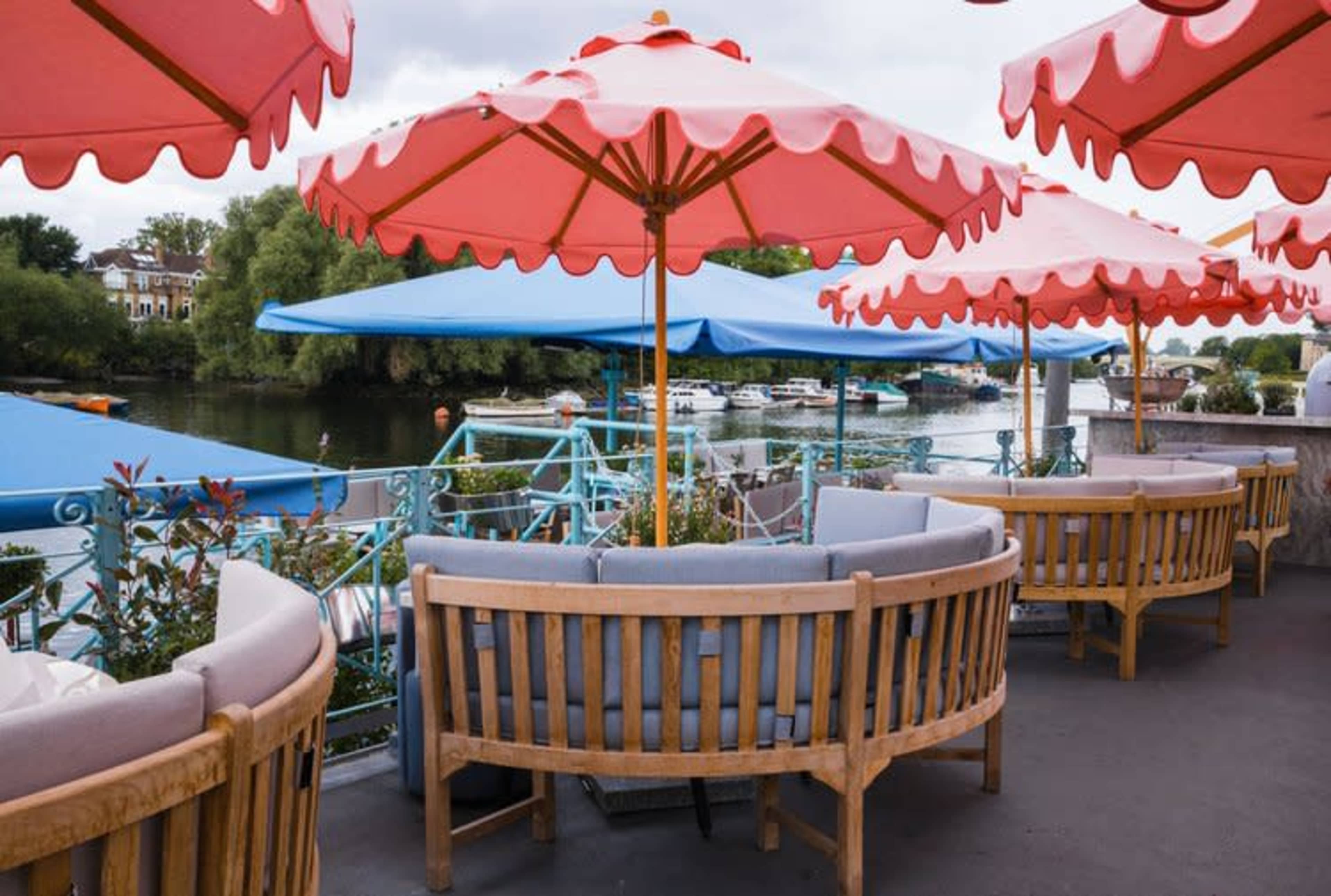Beautiful barge restaurant on river thames Image in Richmond, Richmond, ENG