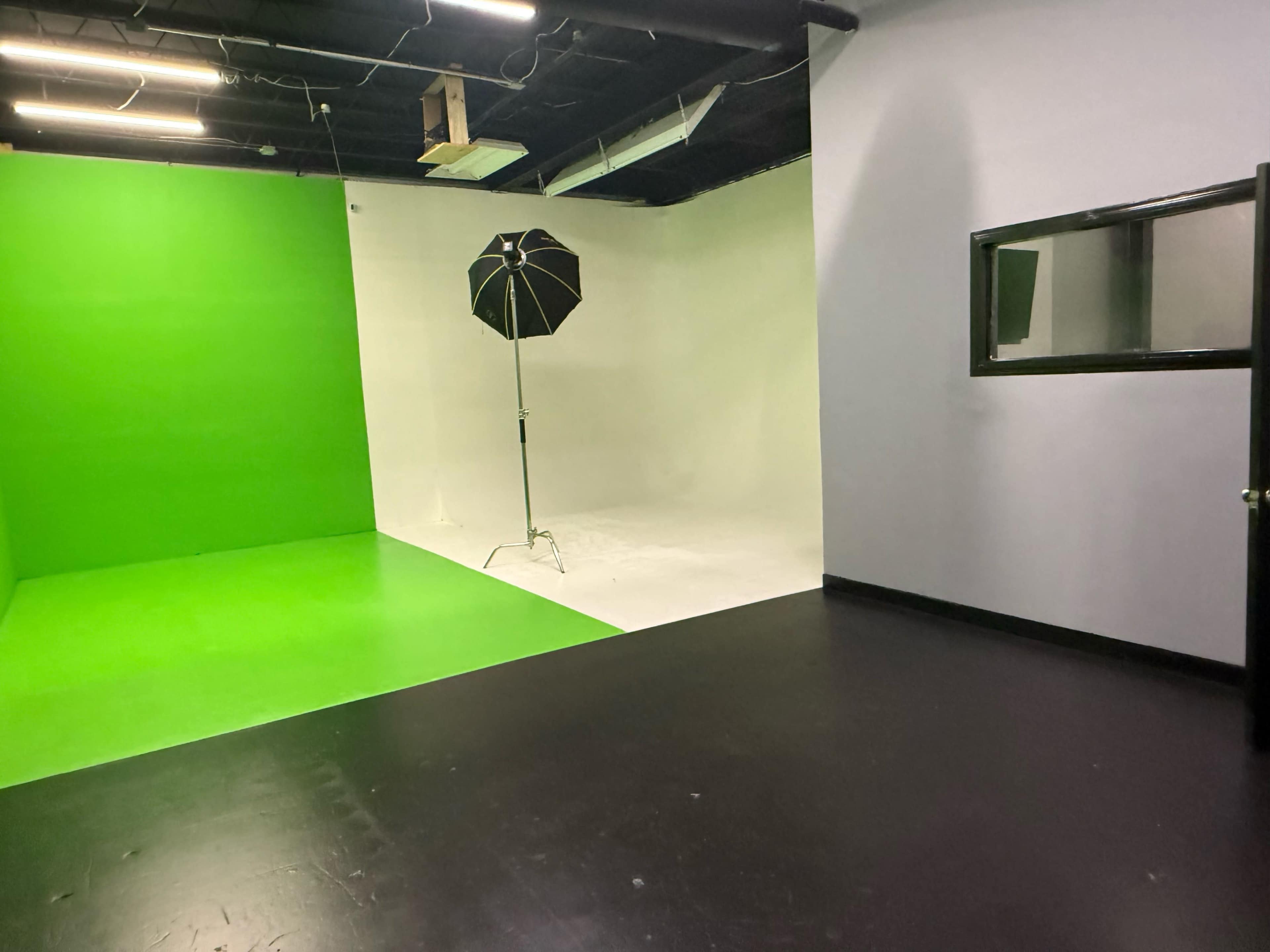 ATL RECORDING, FILM AND CONTENT STUDIO Image in Bankhead, Atlanta, GA