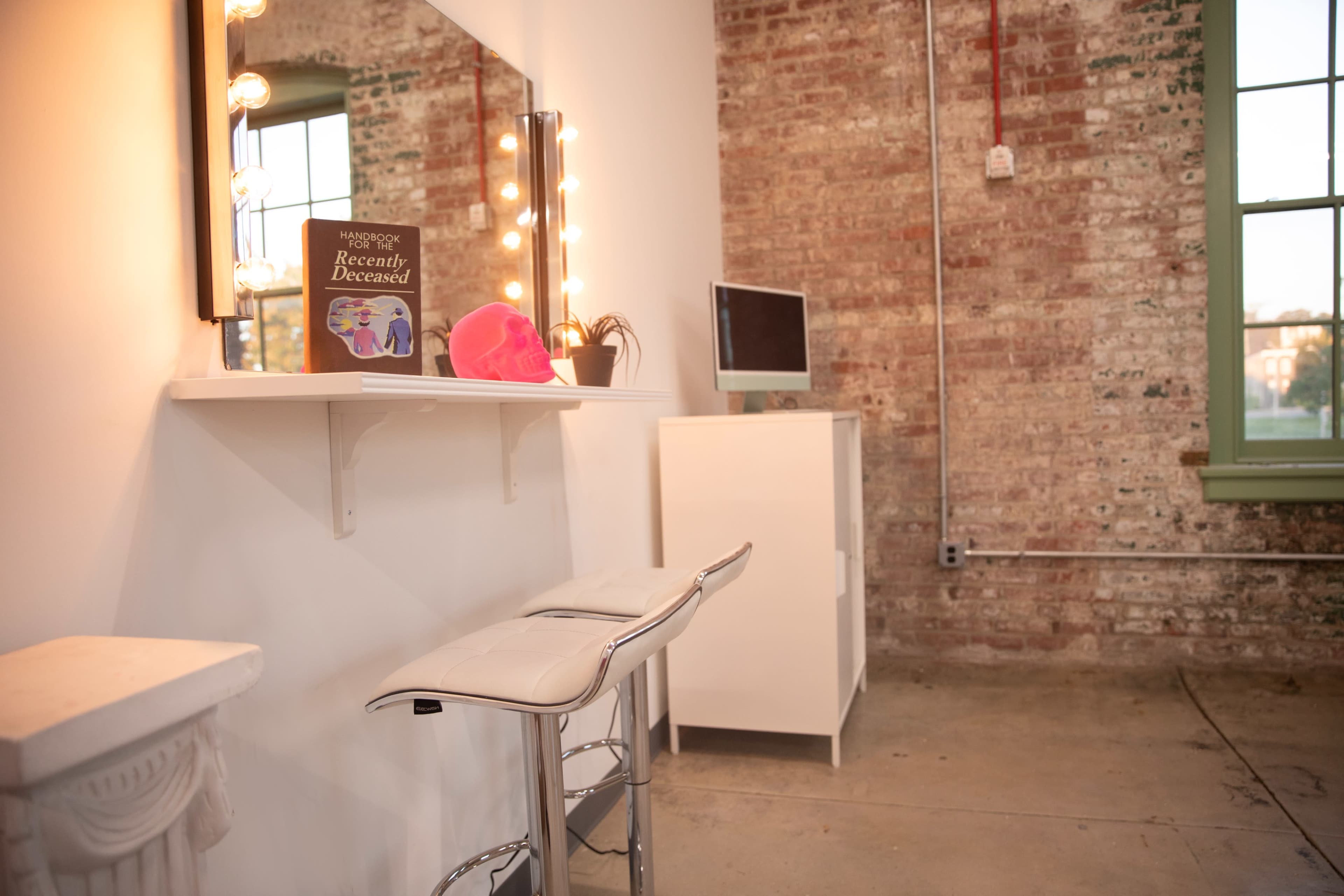 Fully Equipped NYC-style Loft Photo Studio in Downtown Baltimore Image in Broadway East, Baltimore, MD