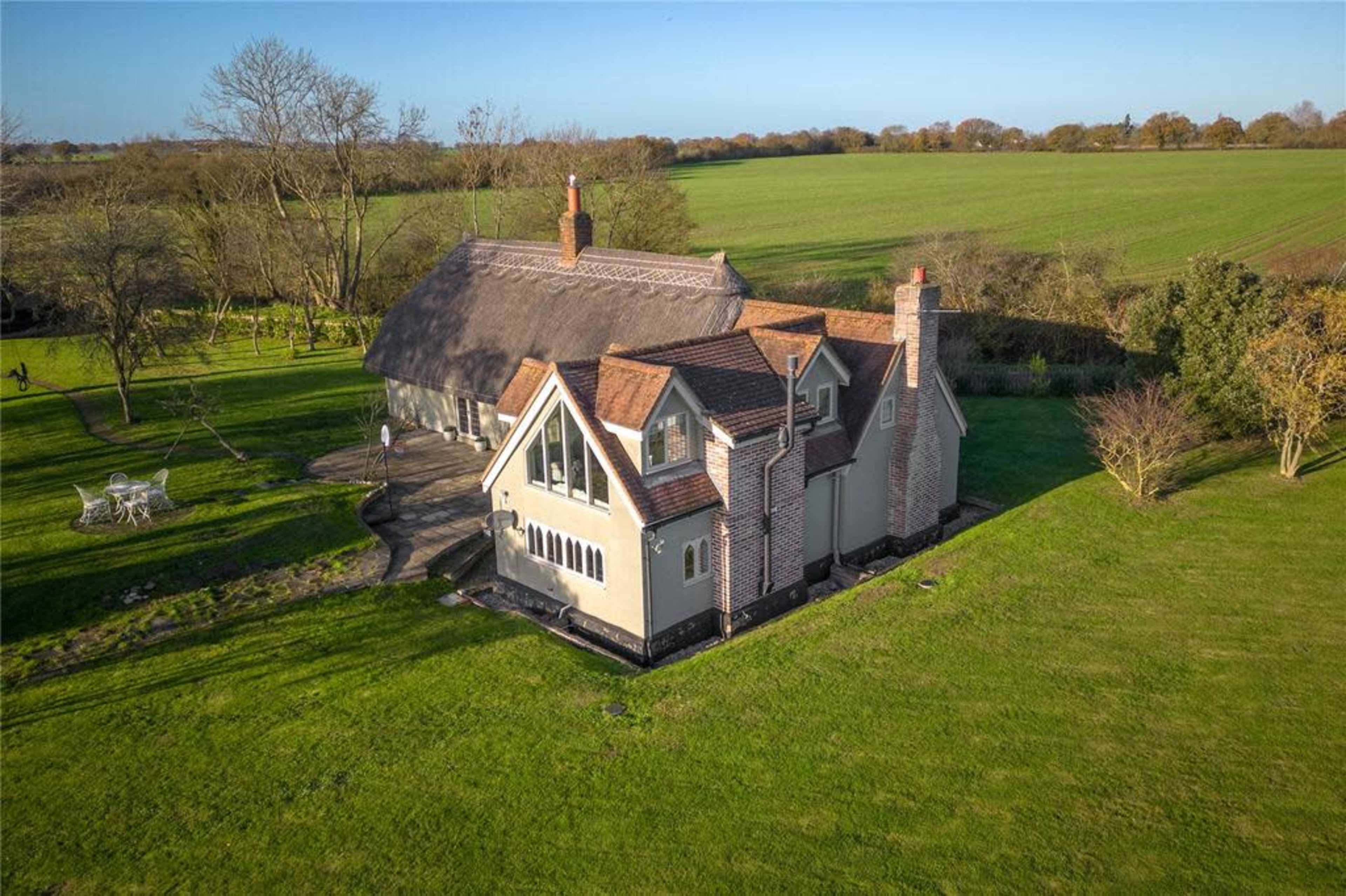 Old Cottage - English Countryside Retreat Image in Little Bardfield, Little Bardfield, ENG
