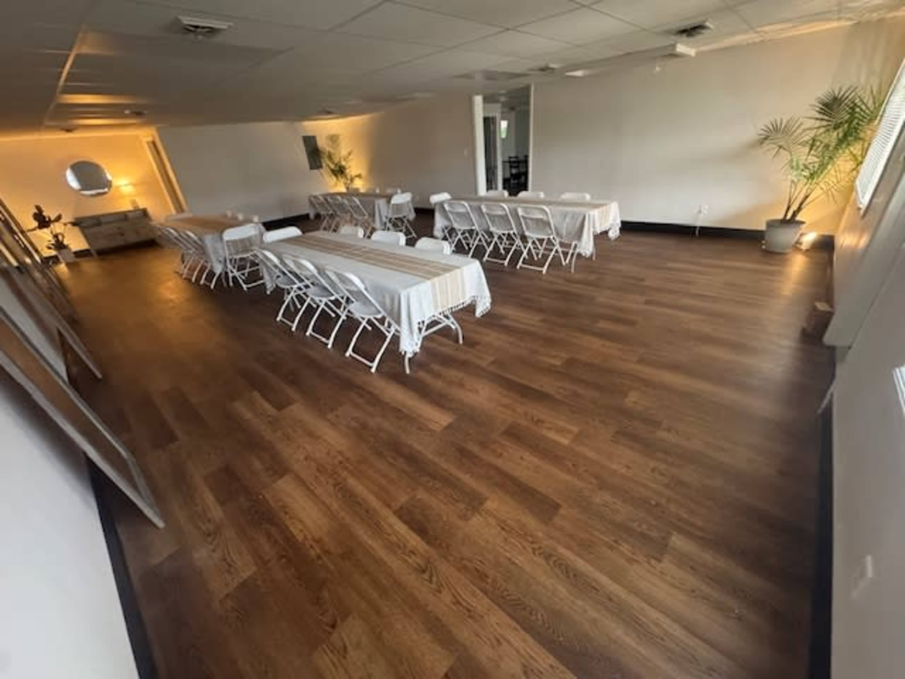 first floor location two blocks from the beach Image in North Virginia Beach, virginia beach, VA