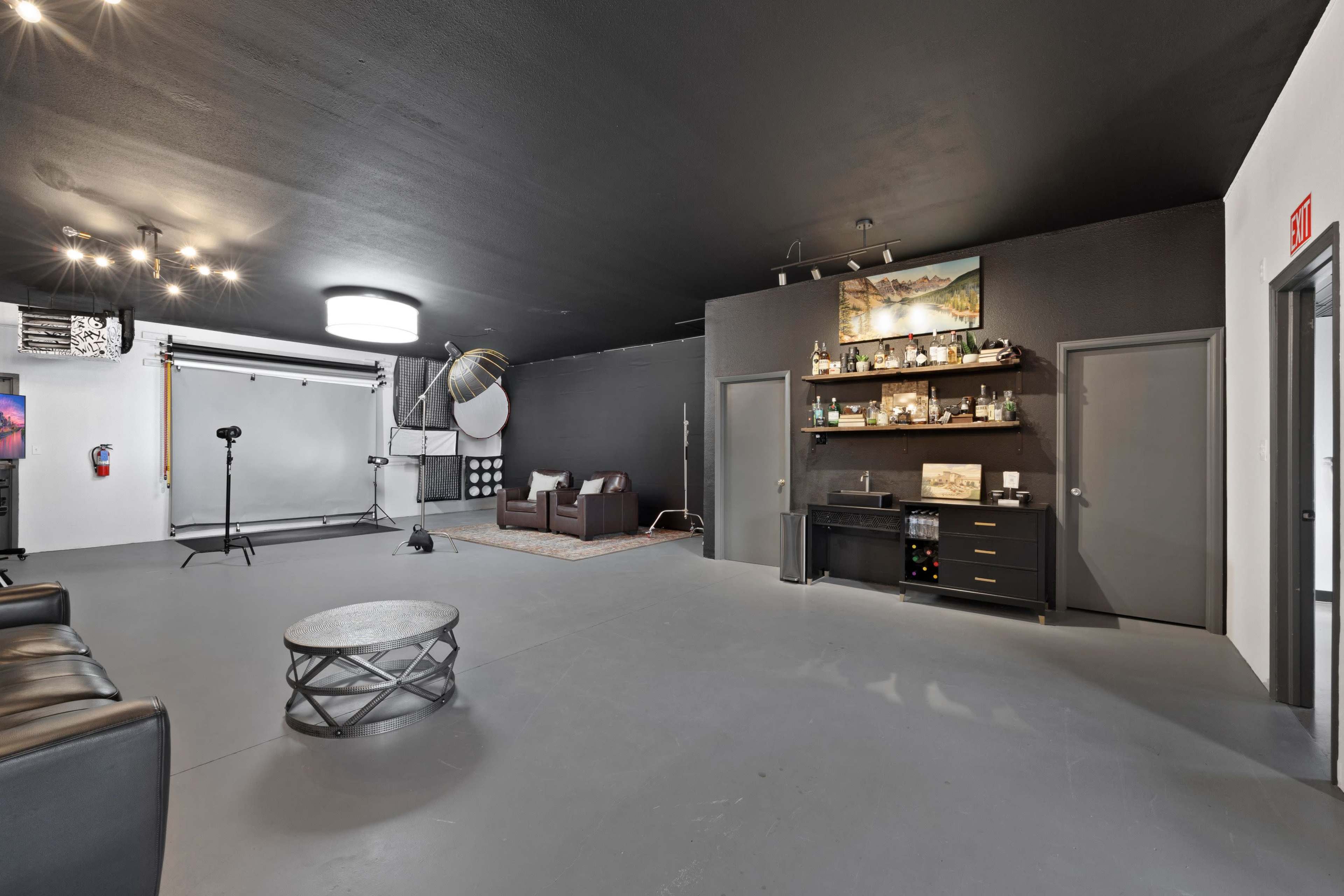 High-ceiling Photography Studio and event space Image in , Fort Collins, CO