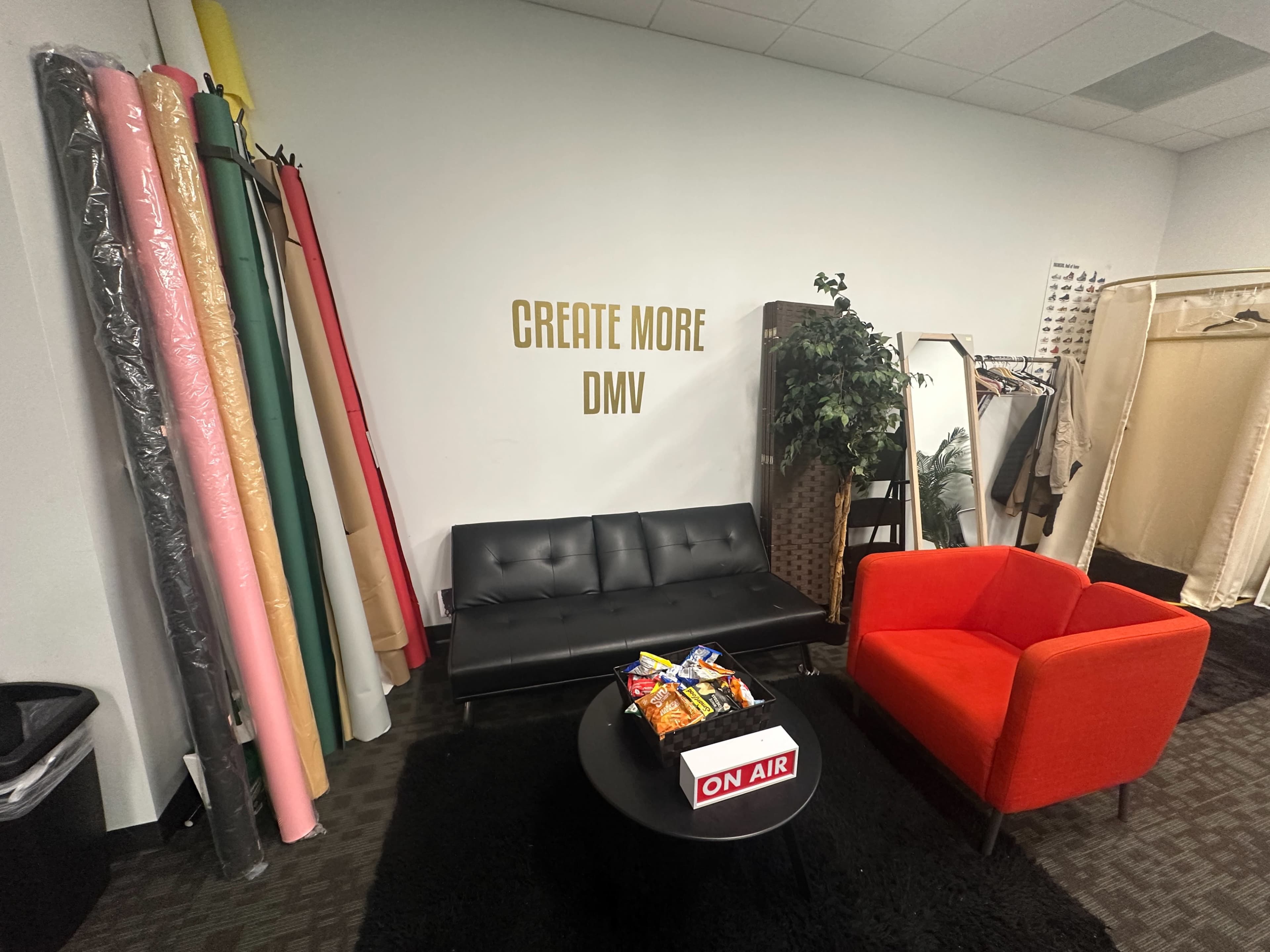 Clean, Tall Ceiling Corporate Office Studio Space in Beltsville with Natural Light Image in Beltsville, BELTSVILLE, MD
