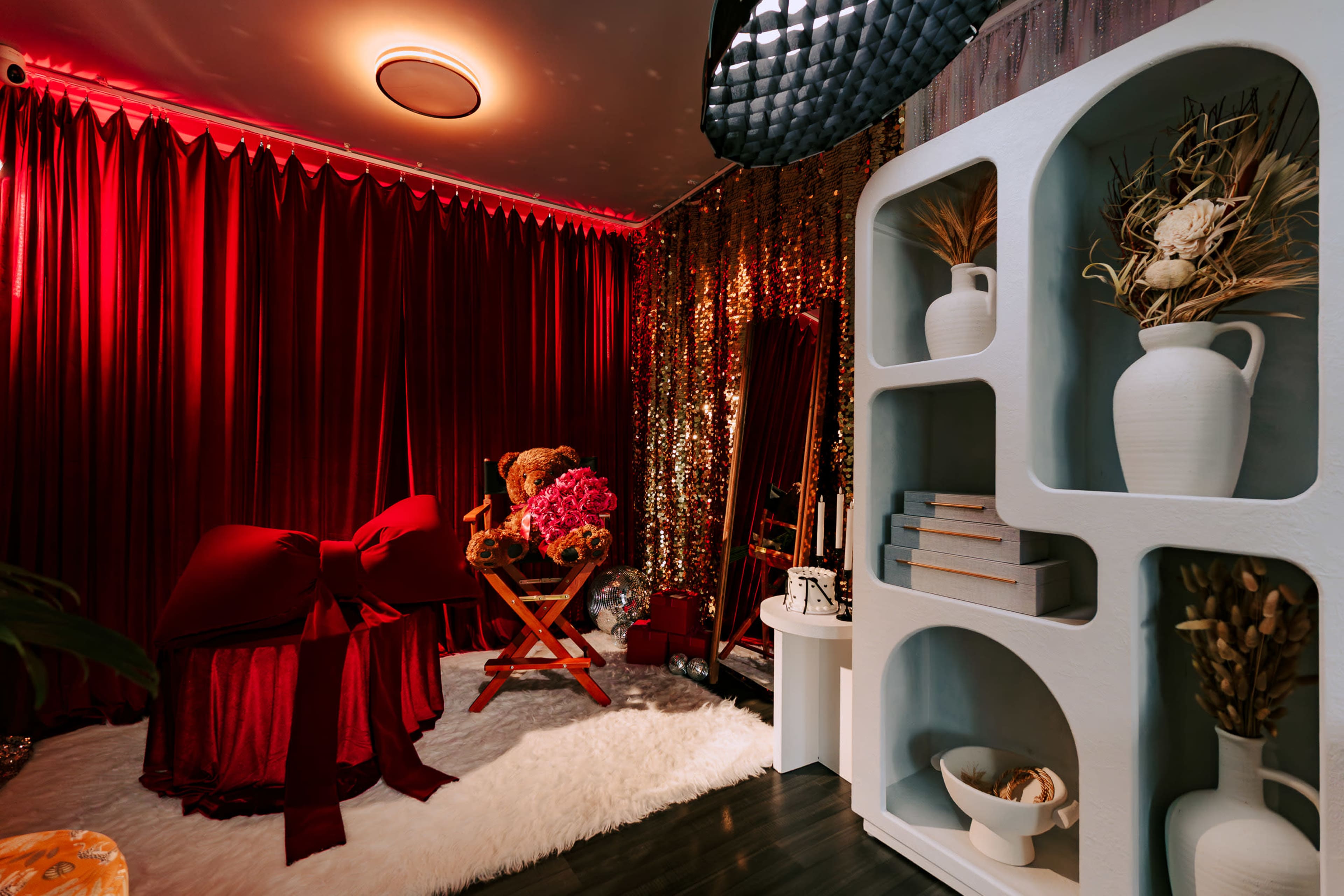 Giant Valentine's Bow + Bed + Sofa + Free Lights Image in Deerfield Village, Houston, TX