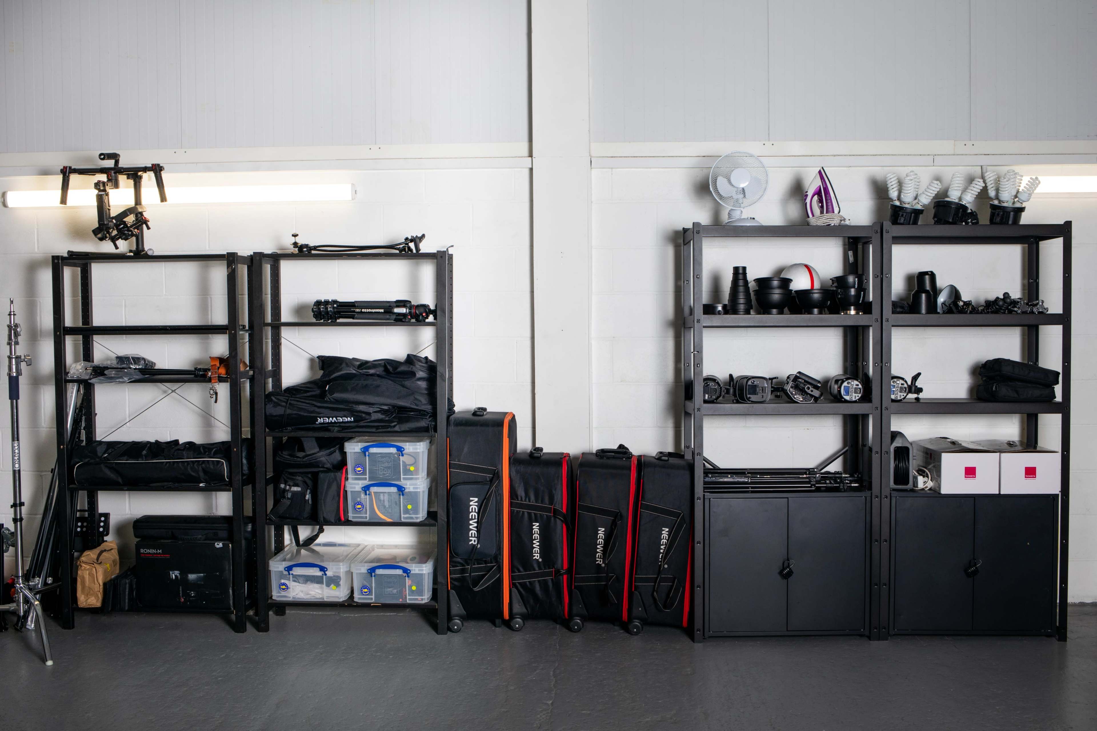 Natural light studio with roller shutter and high ceilings Image in Colchester, Colchester, ENG