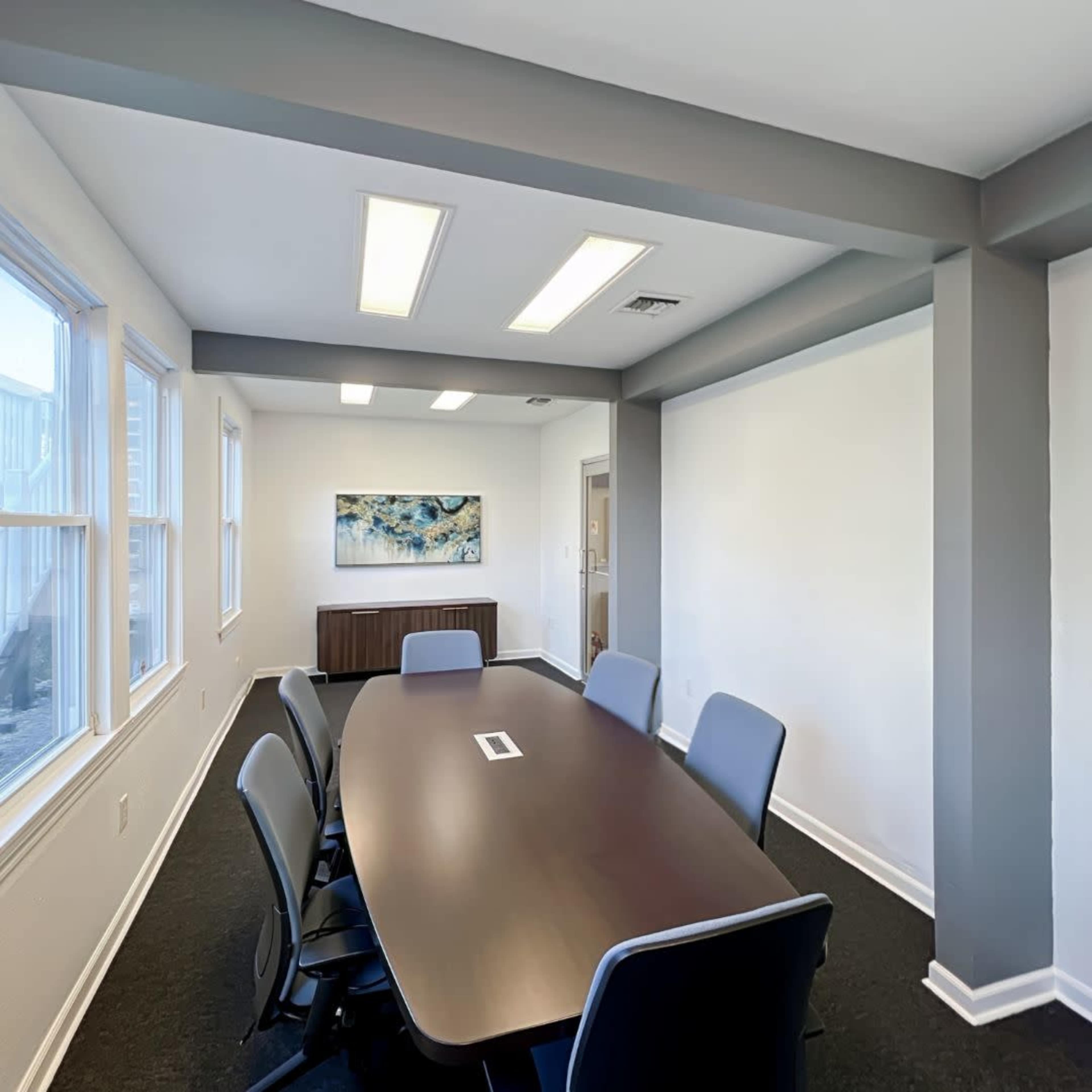 Uptown Executive Conference & Meeting Room | Capacity 6 Image in Milan, New Orleans, LA