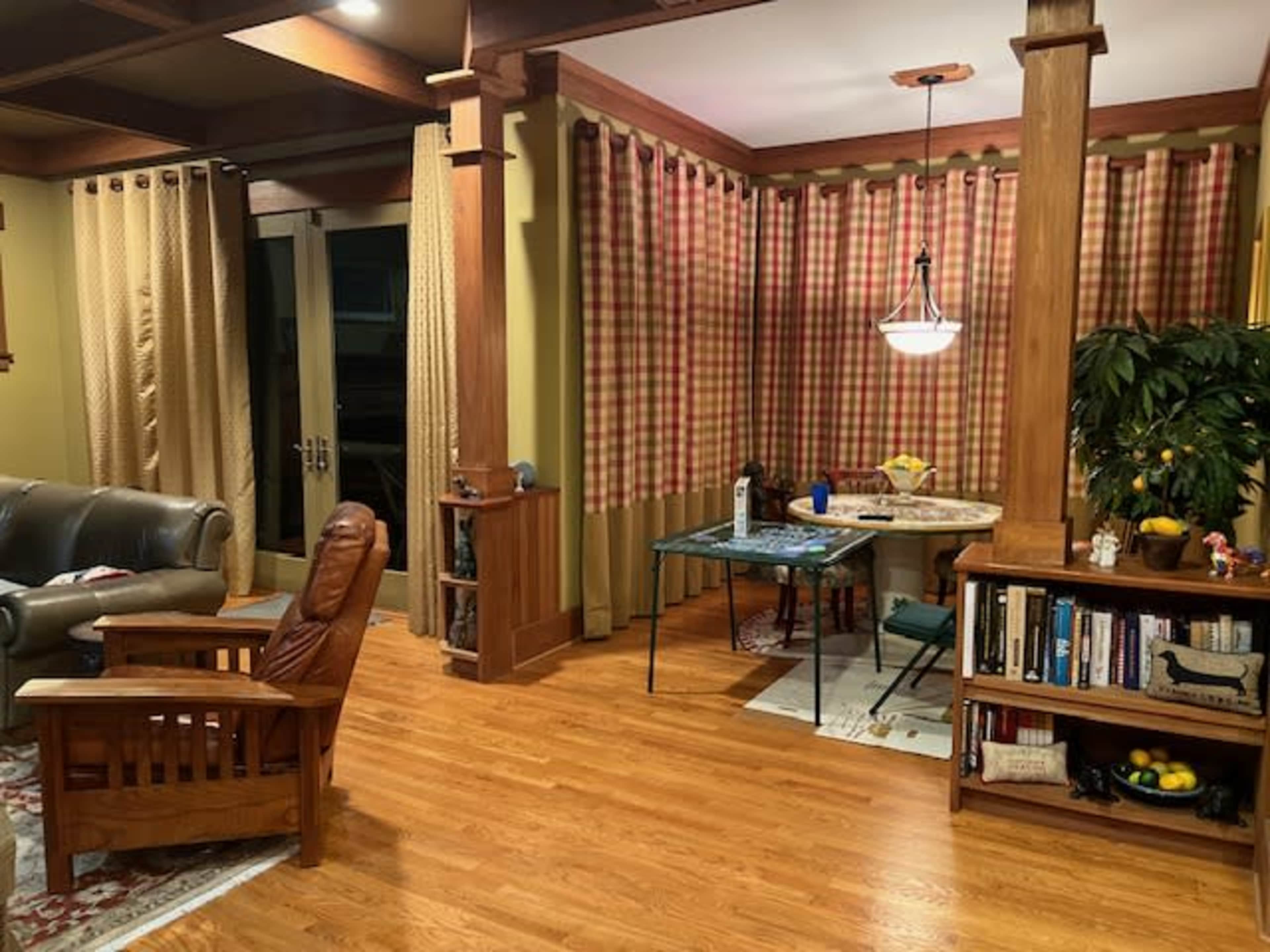 Town of Vienna  - craftsman house Image in Hunter Mill District, Vienna, VA