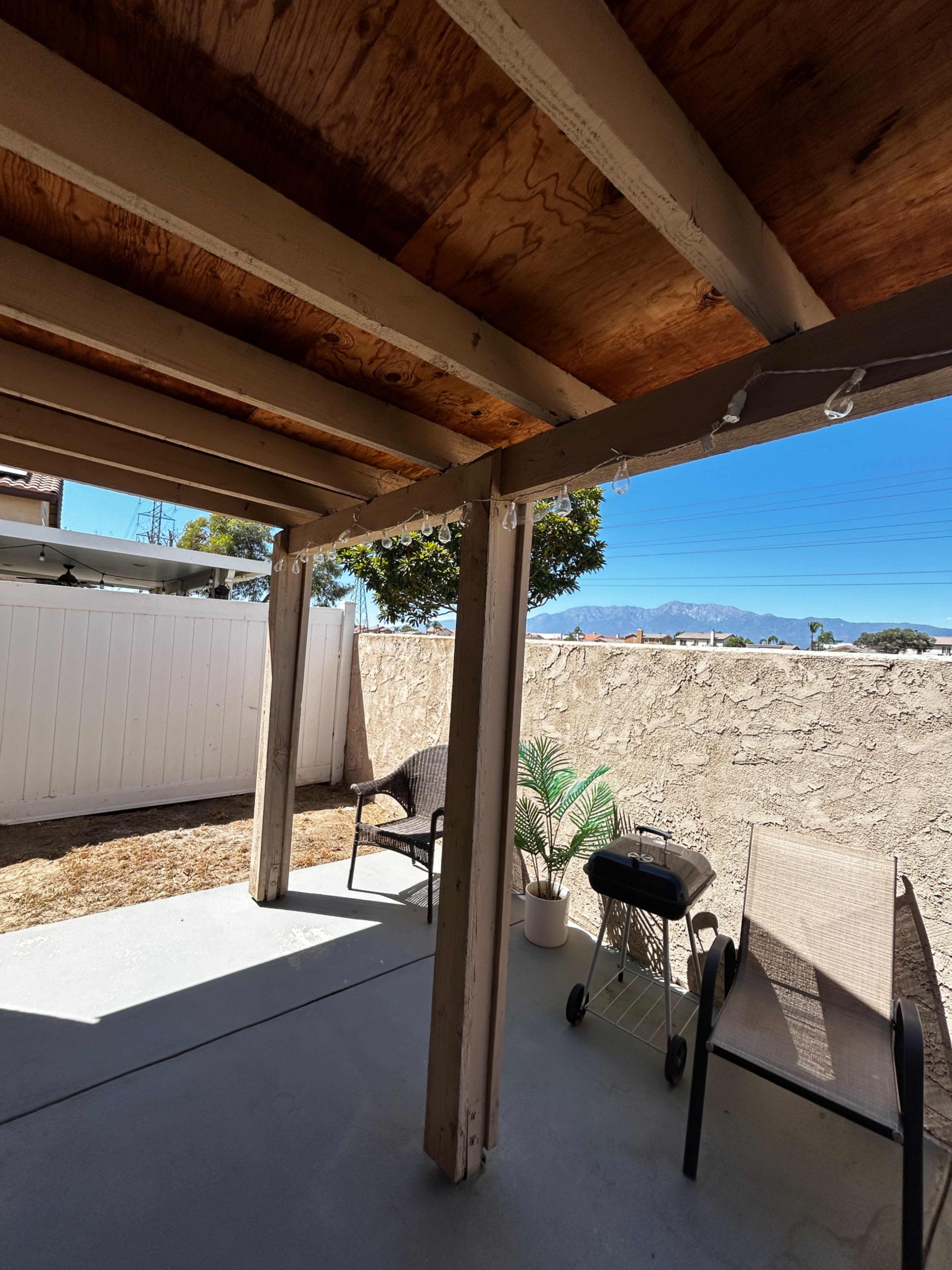 Homey Front yard & Backyard Image in Southridge Village, Fontana, CA